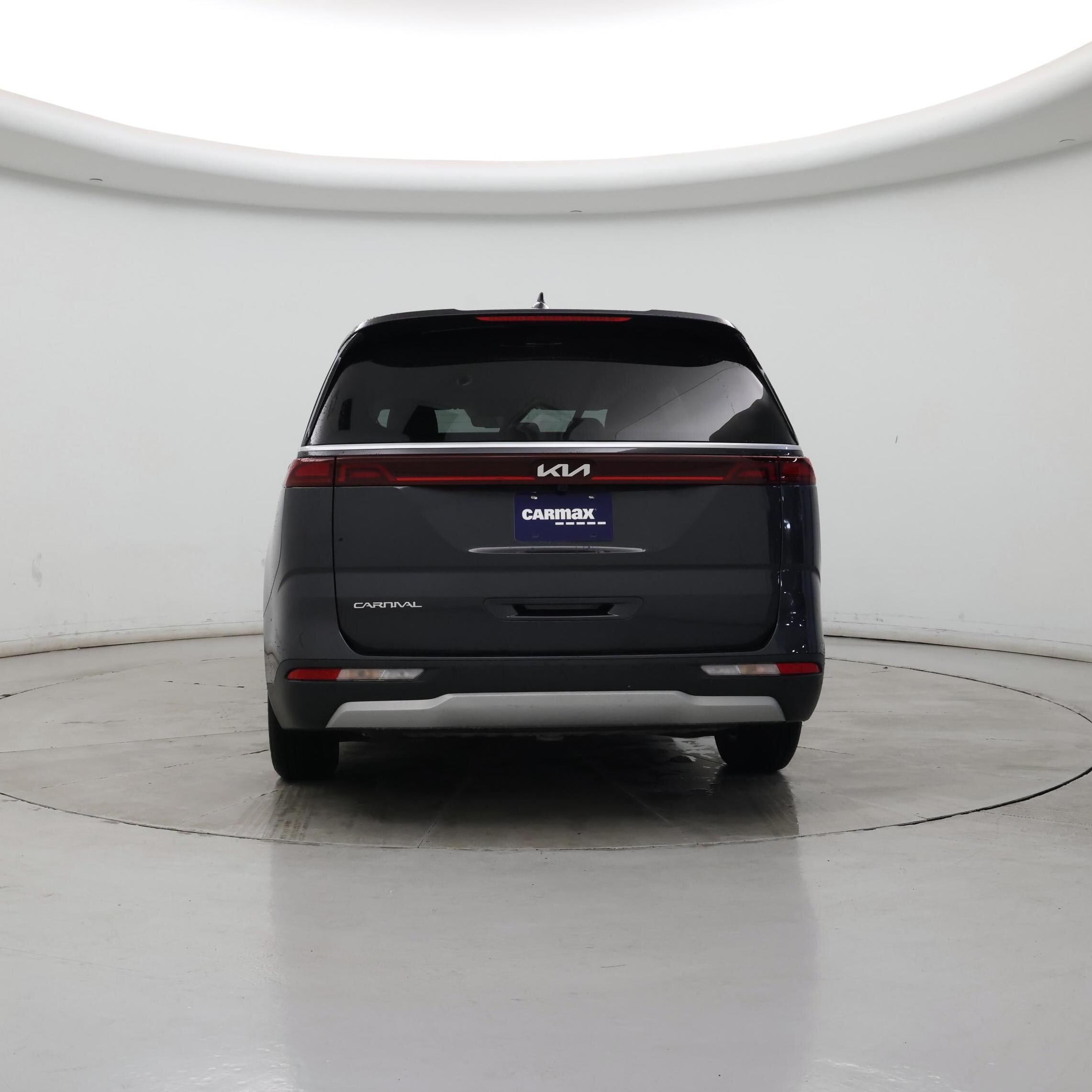 Thumbnail: 2023 Kia Carnival - 6