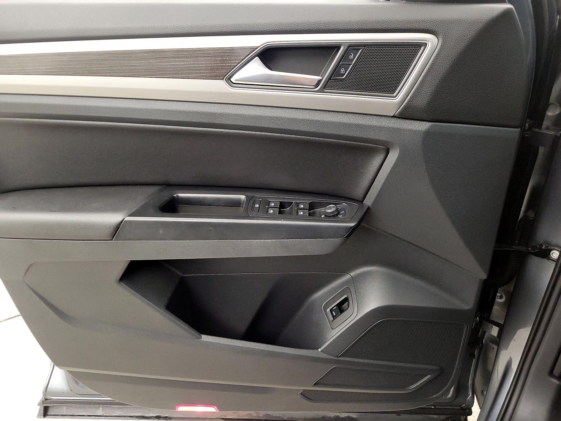 Thumbnail: 2019 Volkswagen Atlas - 12