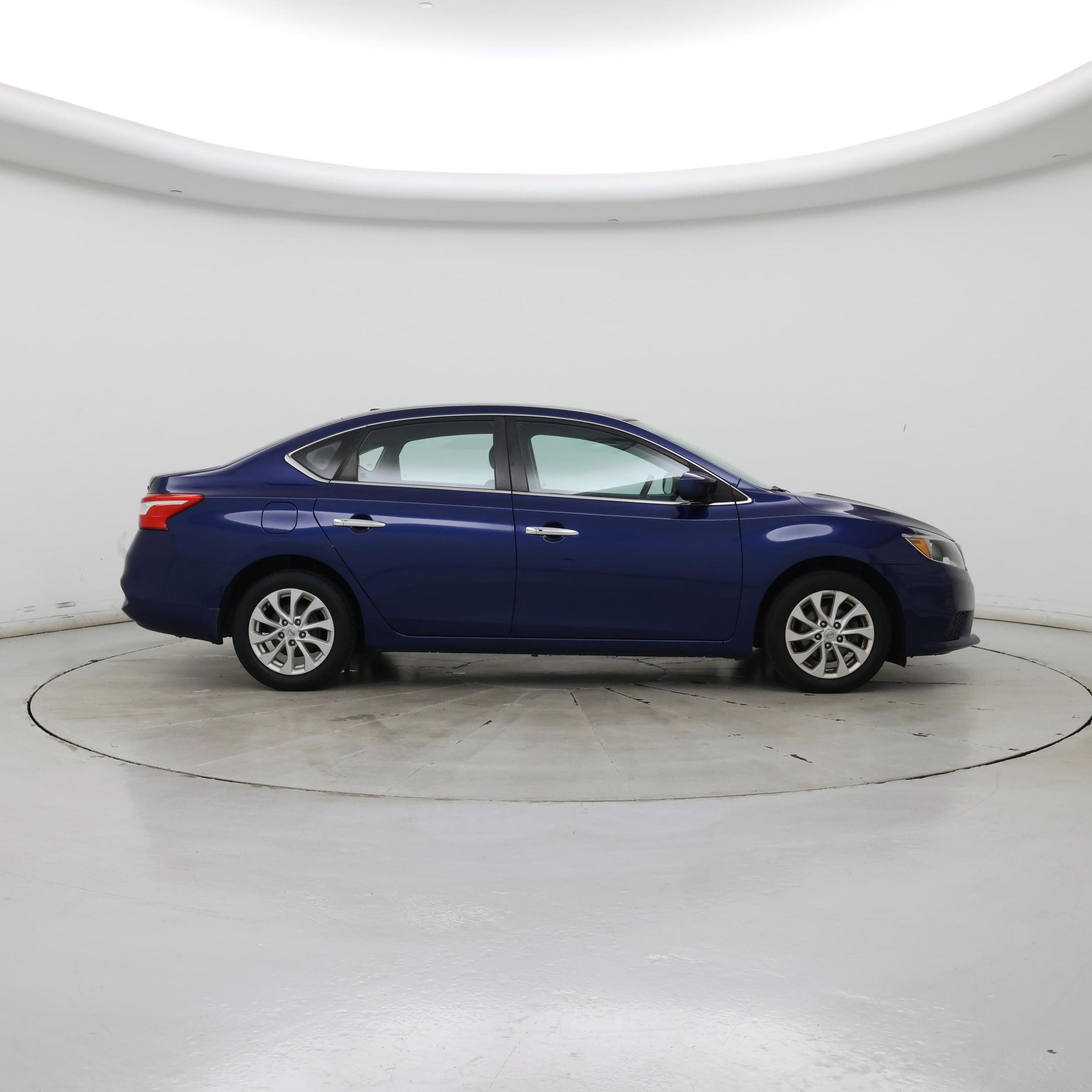Thumbnail: 2018 Nissan Sentra - 7