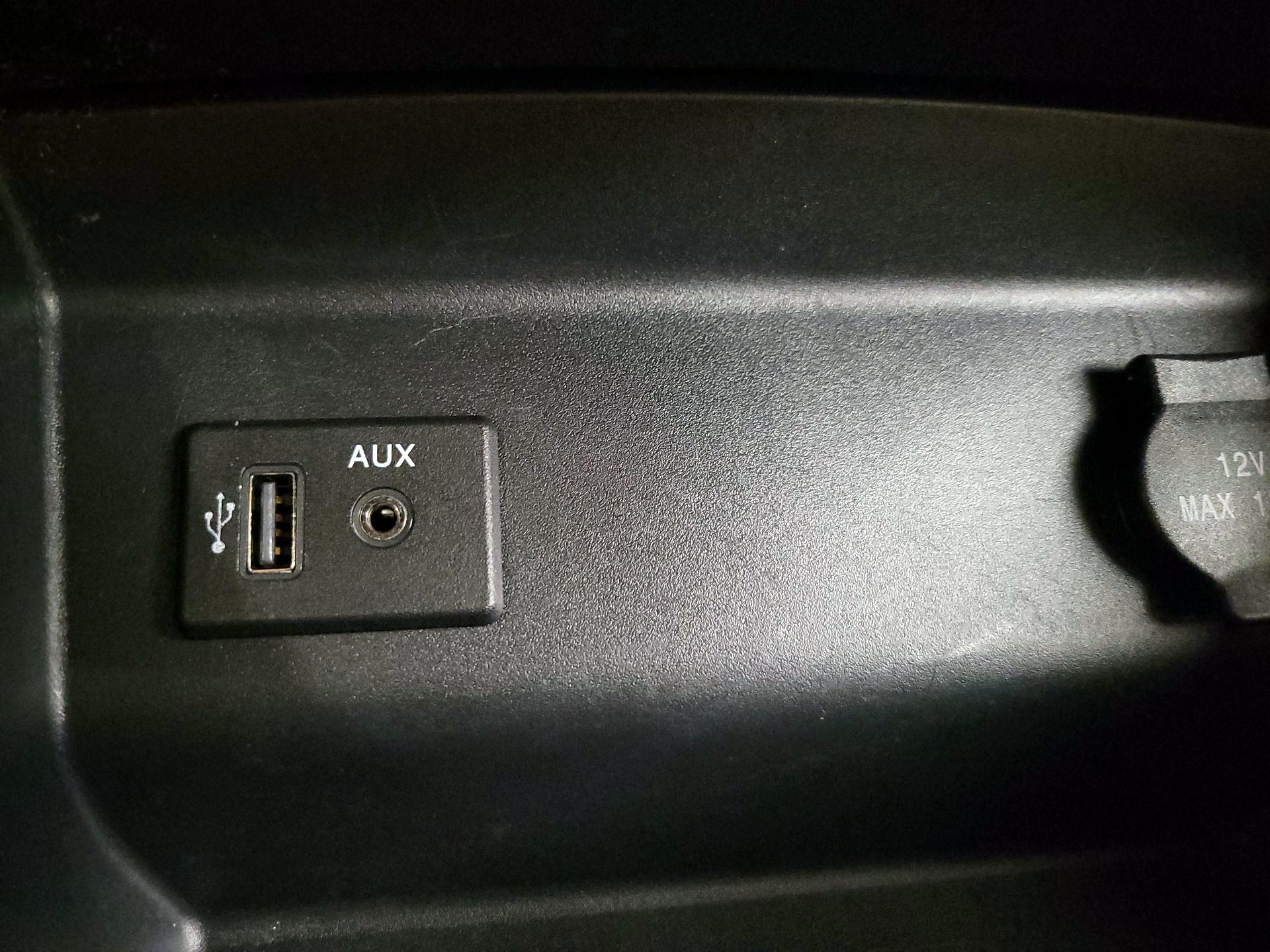 Thumbnail: 2017 Nissan Altima - 18