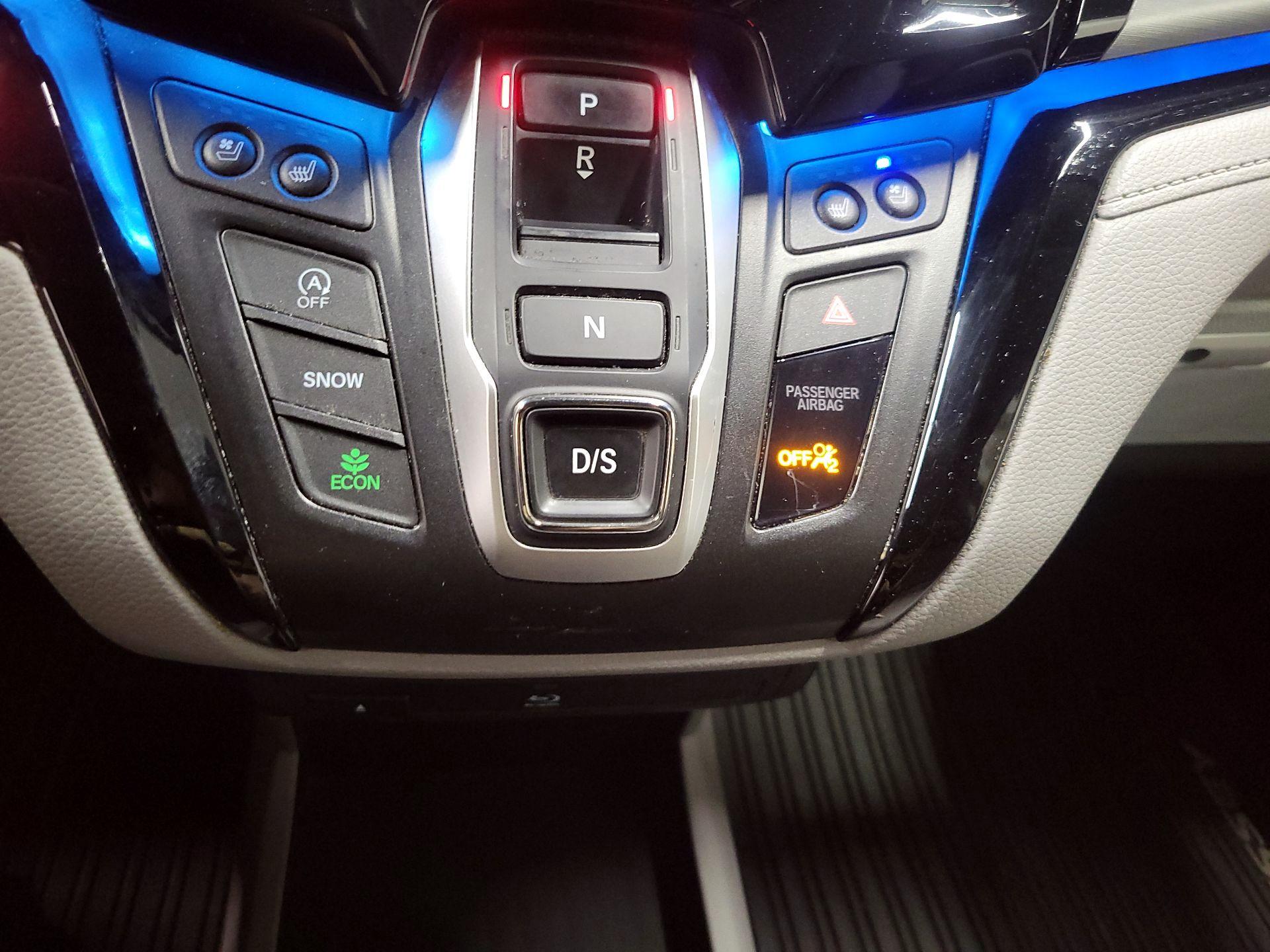 Thumbnail: 2020 Honda Odyssey - 18