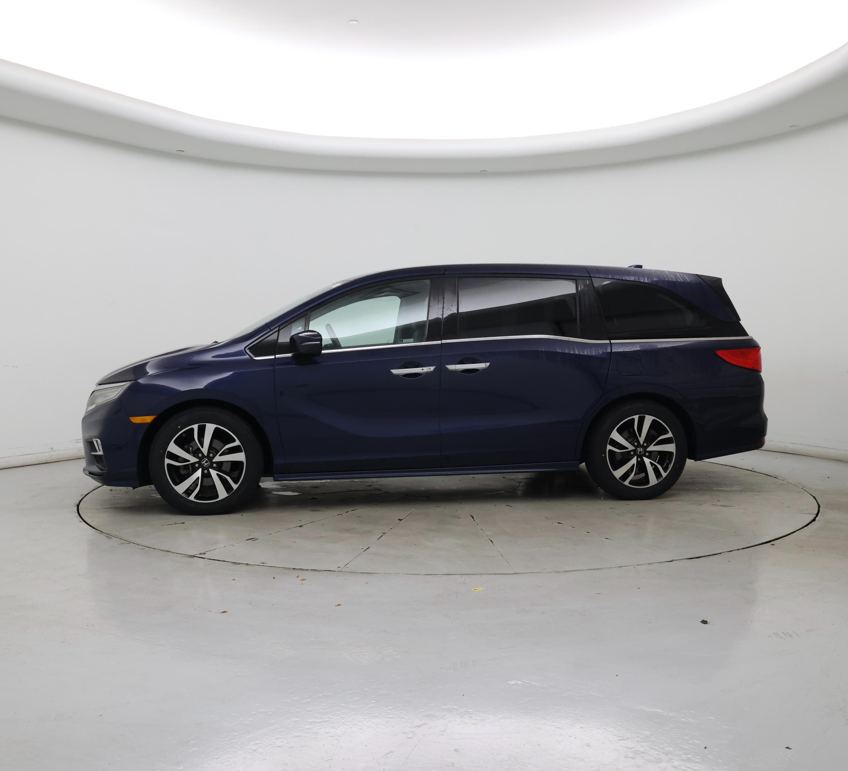 Thumbnail: 2020 Honda Odyssey - 3