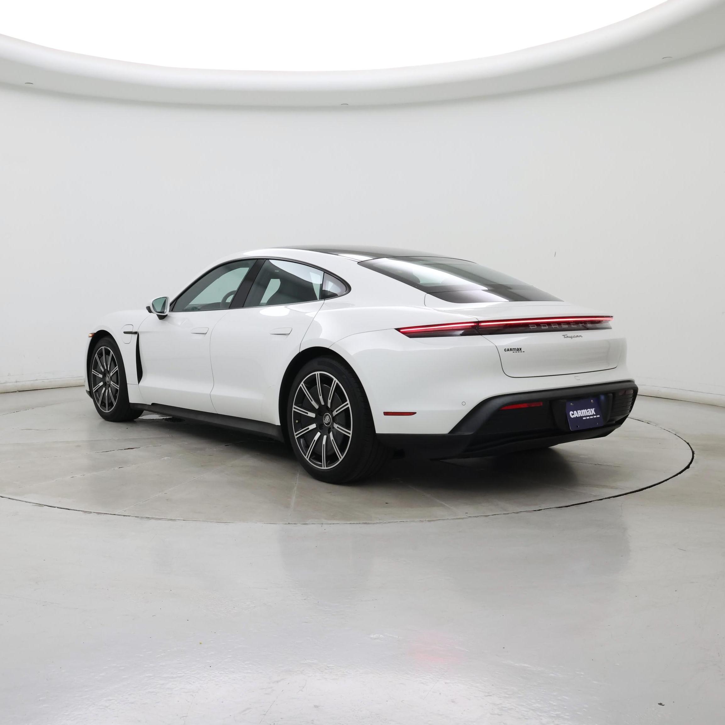 Thumbnail: 2021 Porsche Taycan - 2