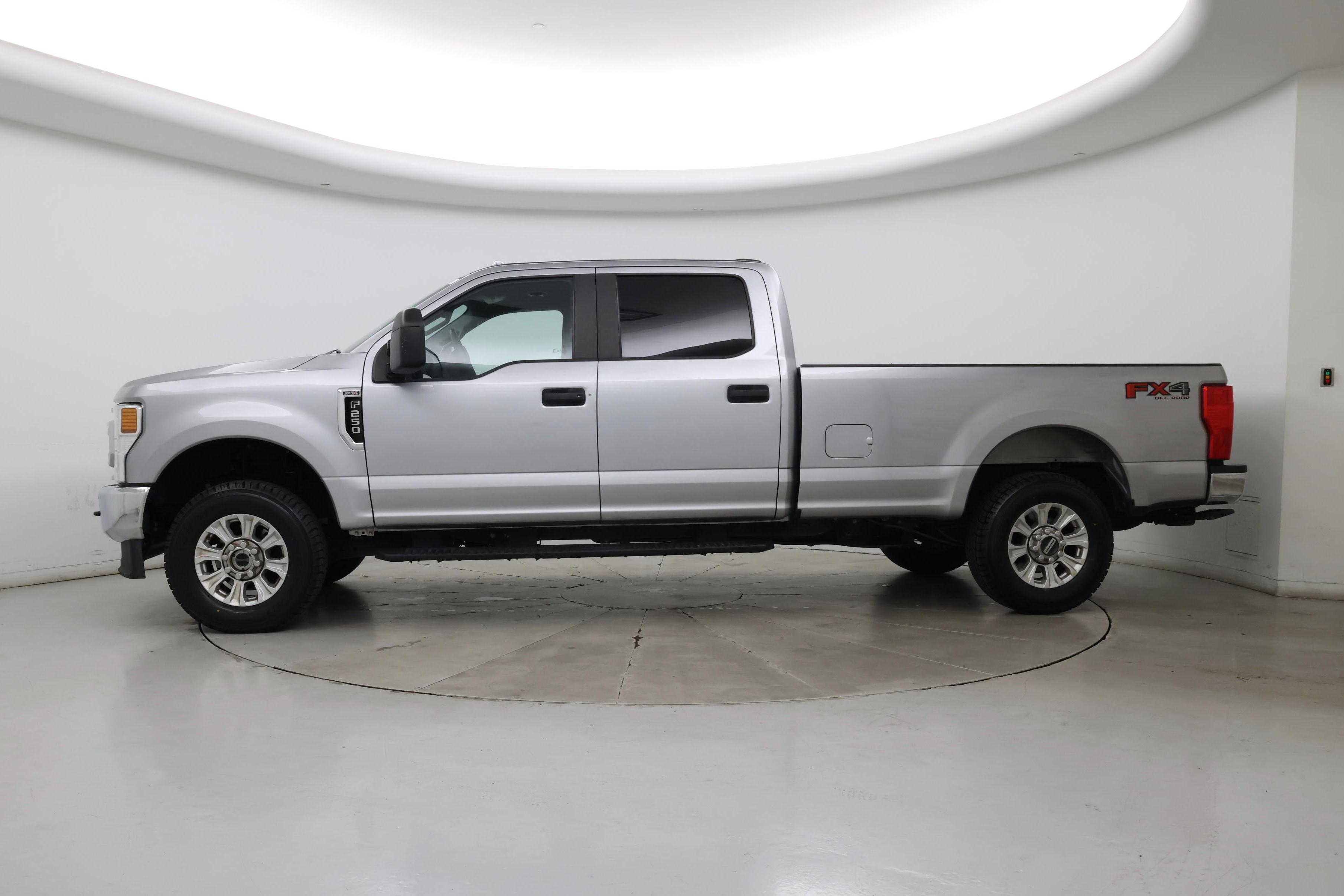 Thumbnail: 2021 Ford F-250 - 3