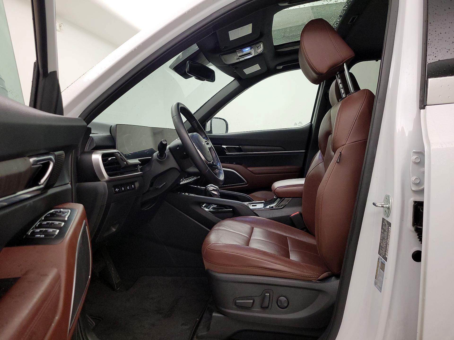 Thumbnail: 2024 Kia Telluride - 11