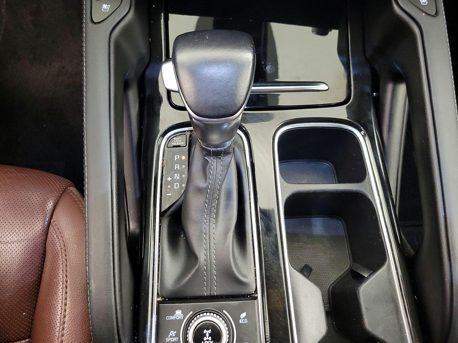 Thumbnail: 2024 Kia Telluride - 18