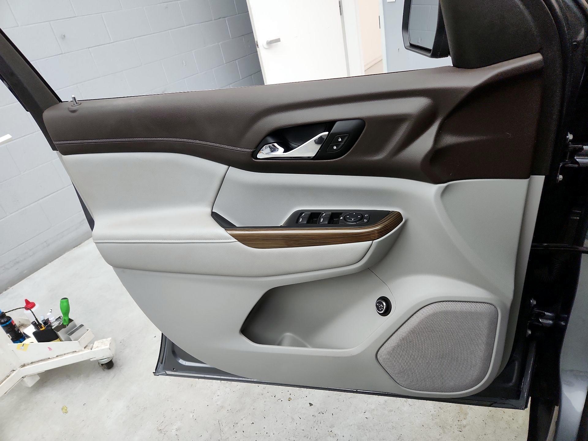 Thumbnail: 2021 GMC Acadia - 12