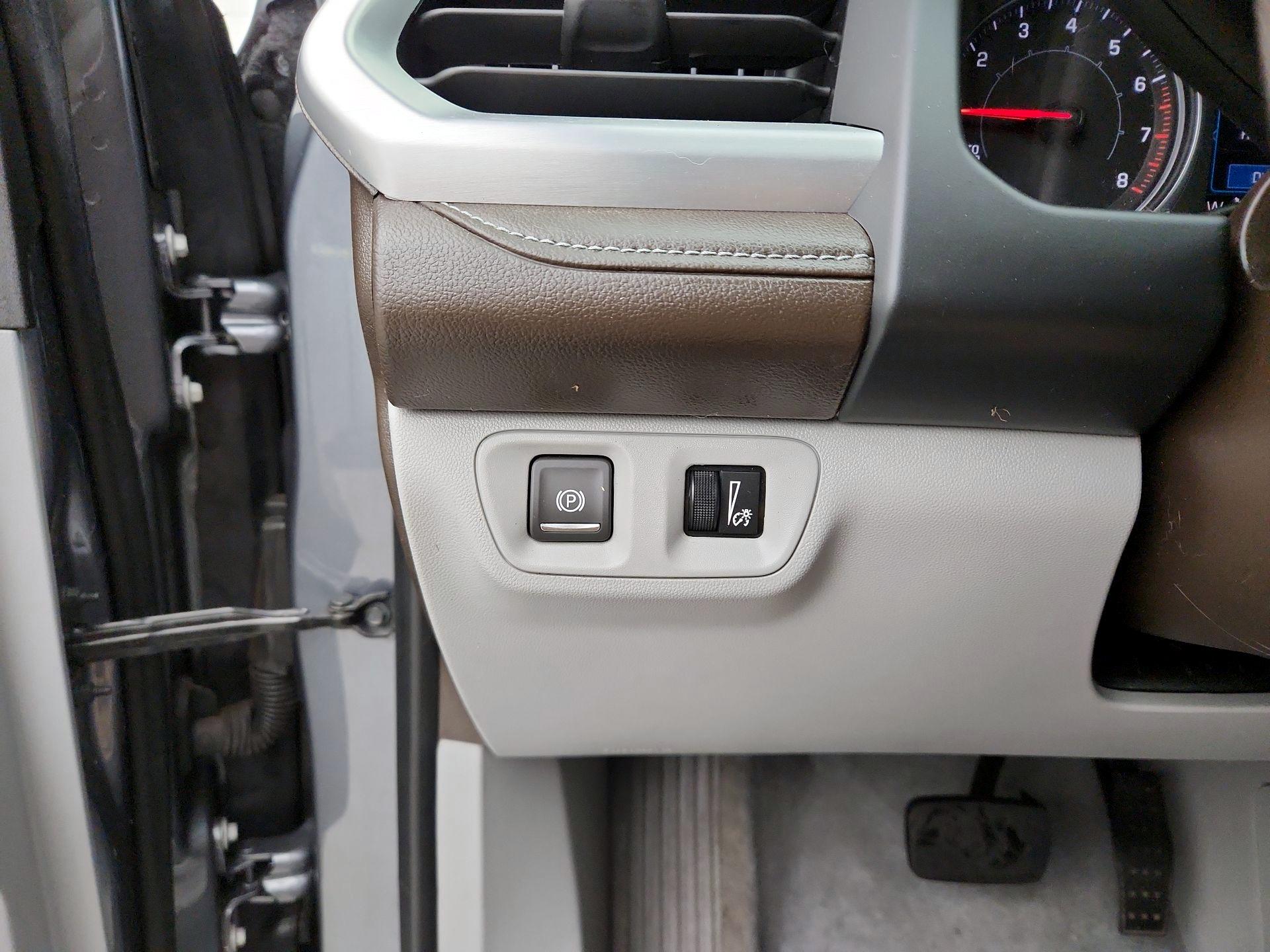 Thumbnail: 2021 GMC Acadia - 13