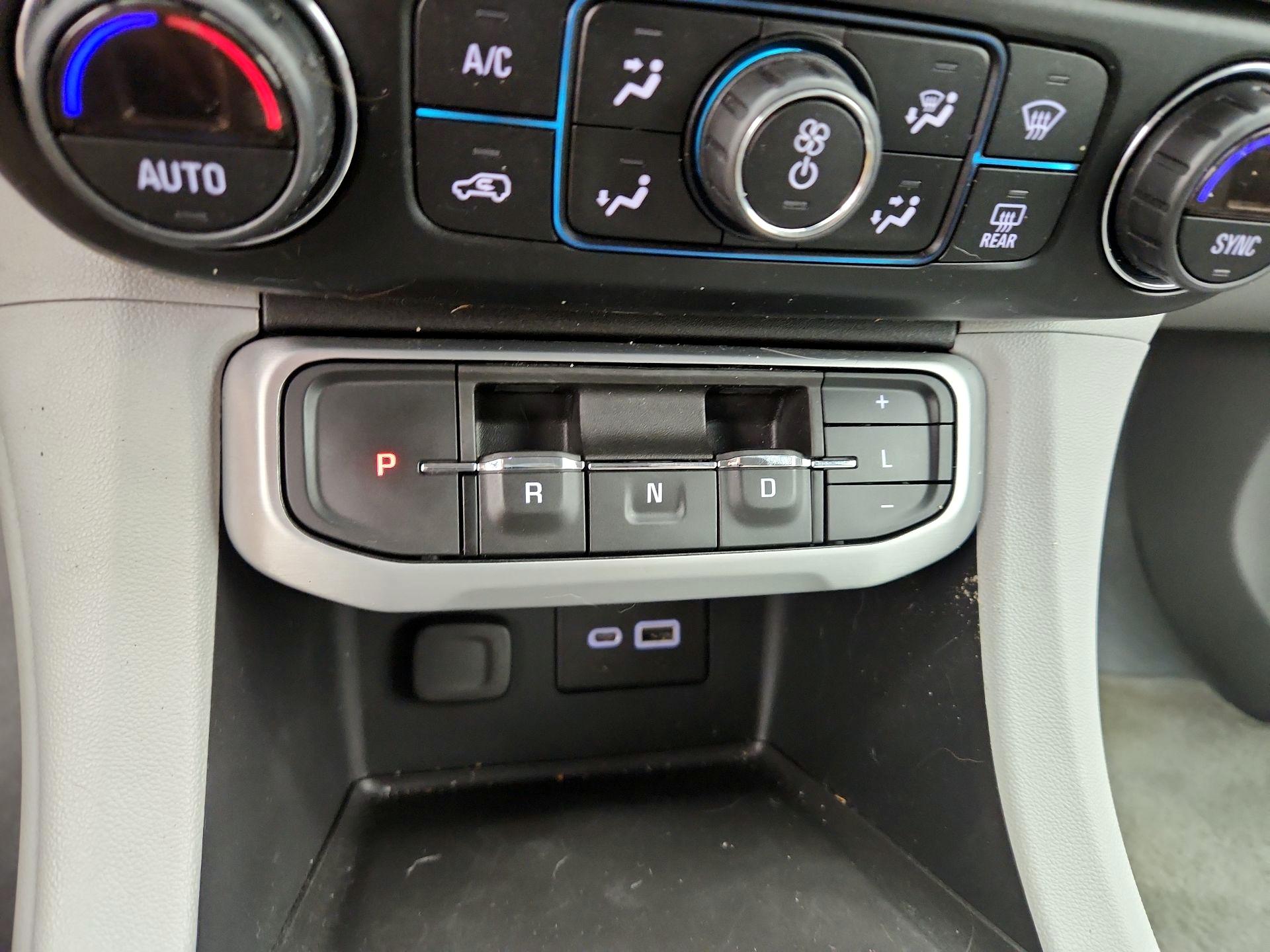 Thumbnail: 2021 GMC Acadia - 18