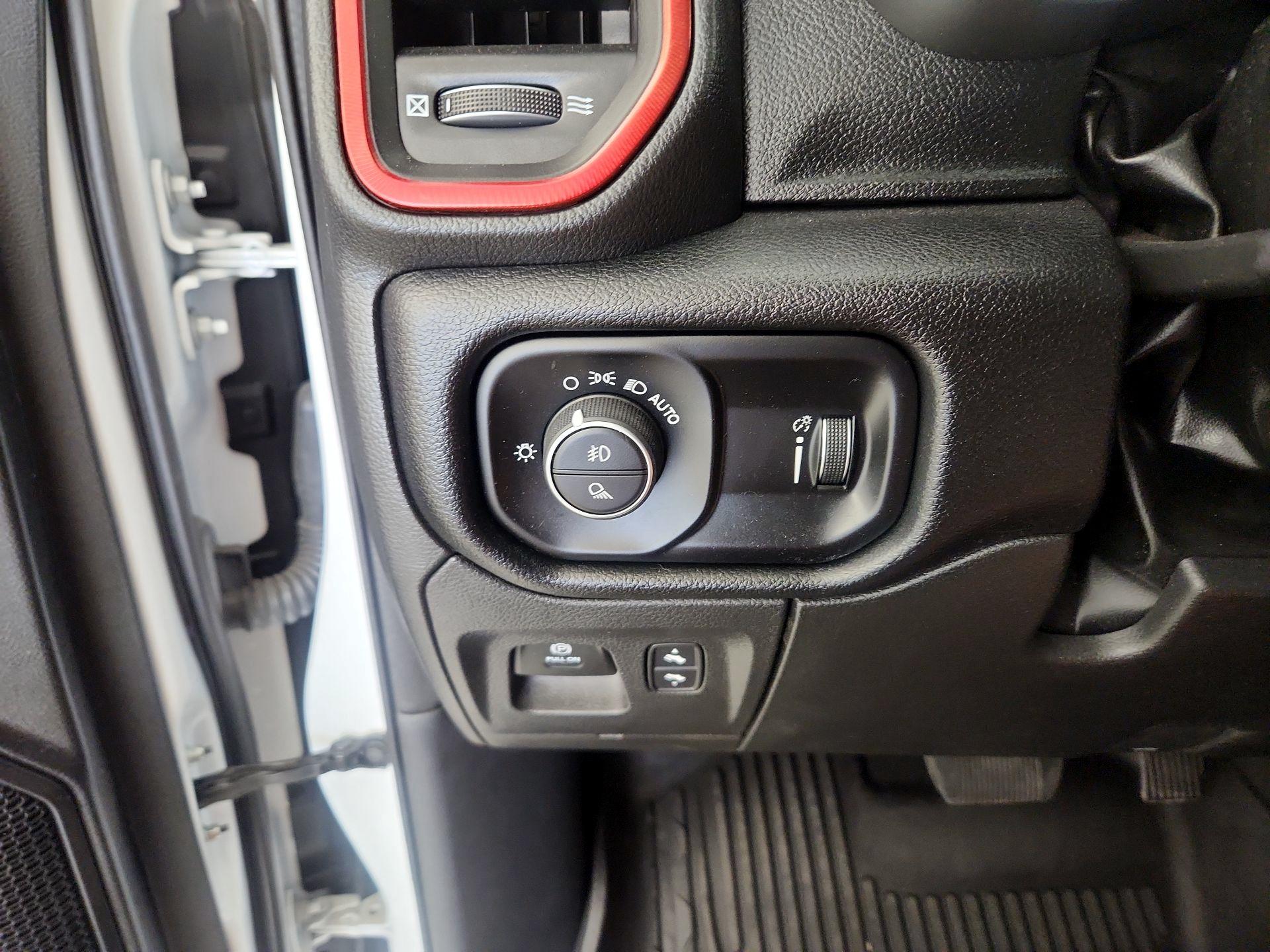 Thumbnail: 2022 RAM 1500 - 13