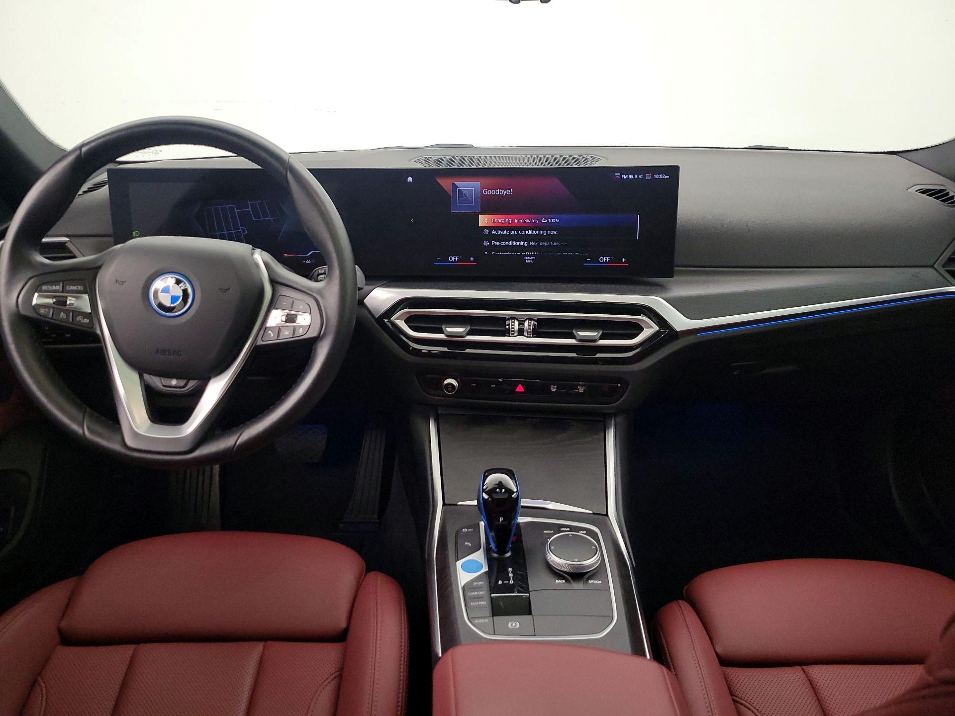 Thumbnail: 2023 BMW i4 - 9