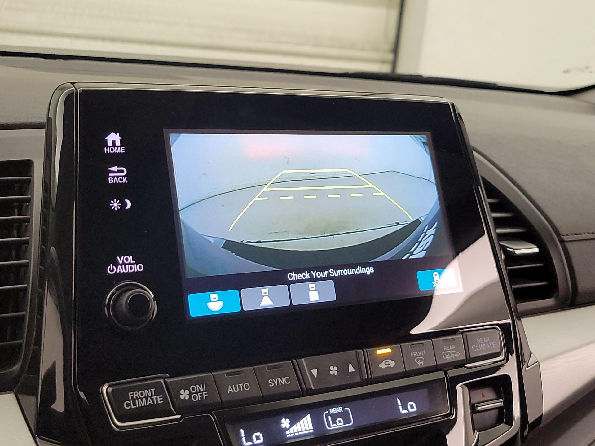 Thumbnail: 2020 Honda Odyssey - 14
