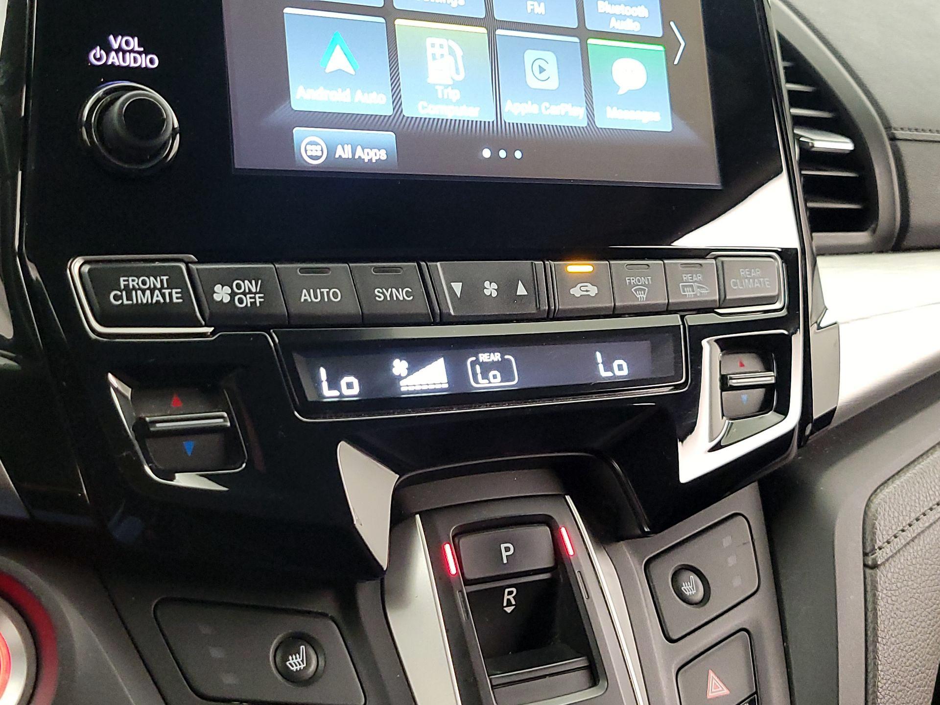 Thumbnail: 2020 Honda Odyssey - 16