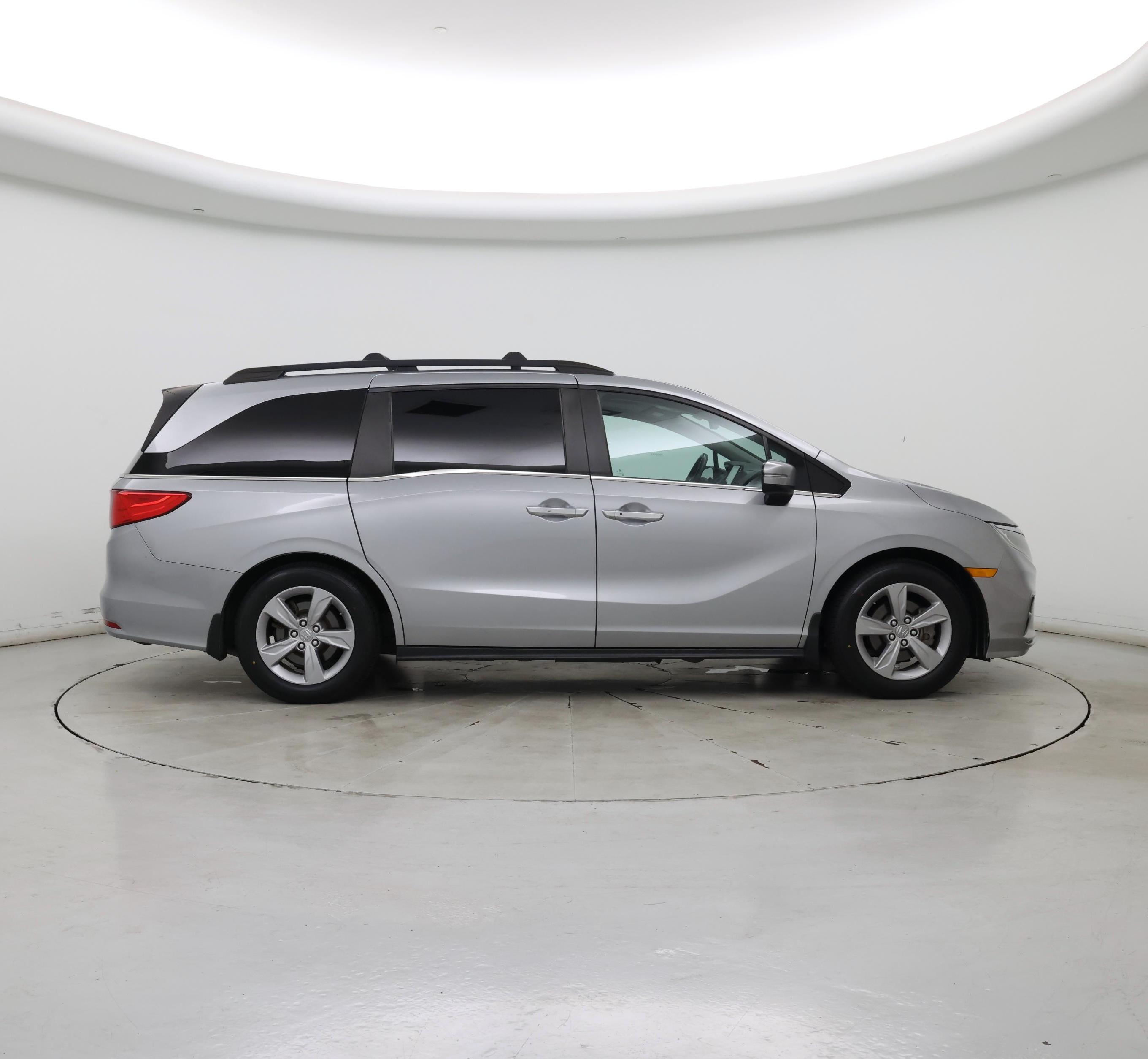 Thumbnail: 2020 Honda Odyssey - 7