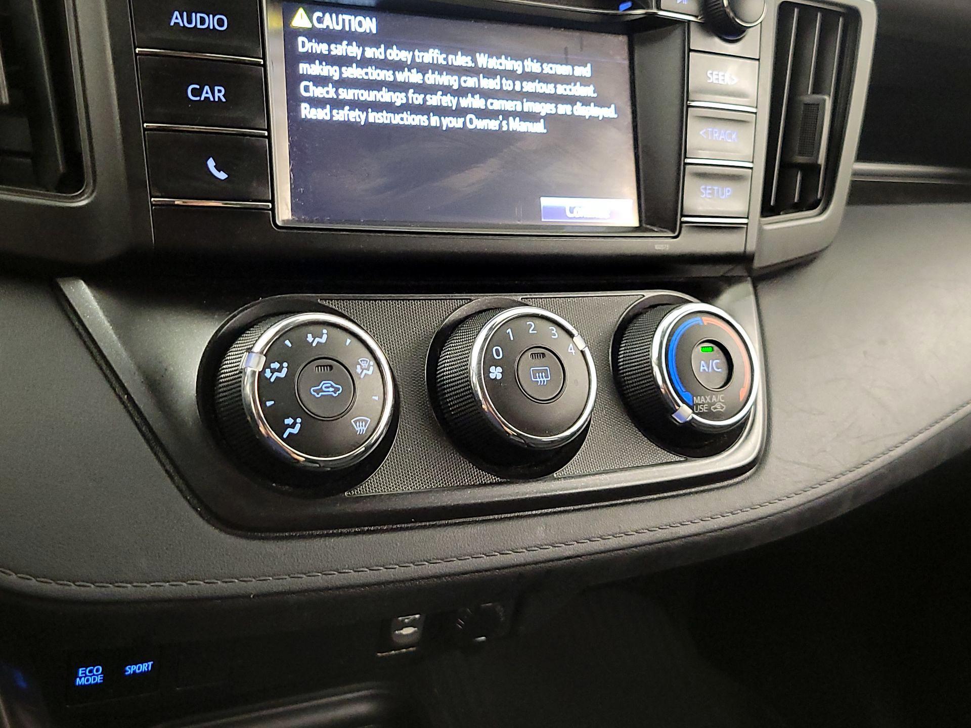 Thumbnail: 2017 Toyota RAV4 - 16