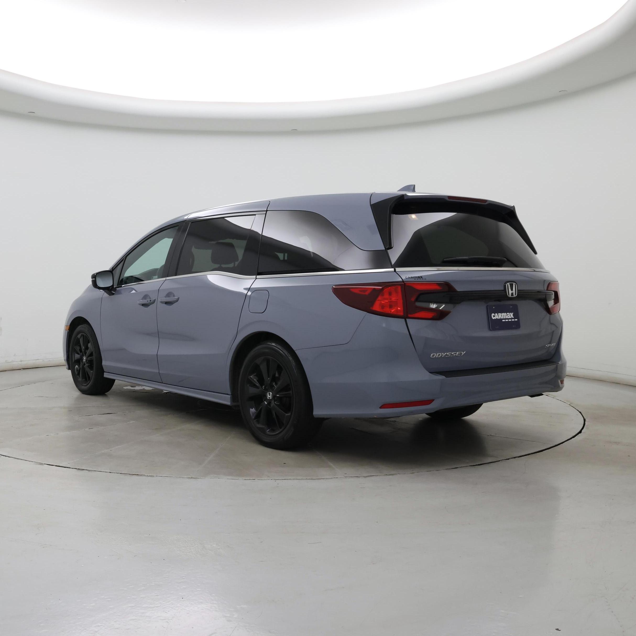 Thumbnail: 2024 Honda Odyssey - 2