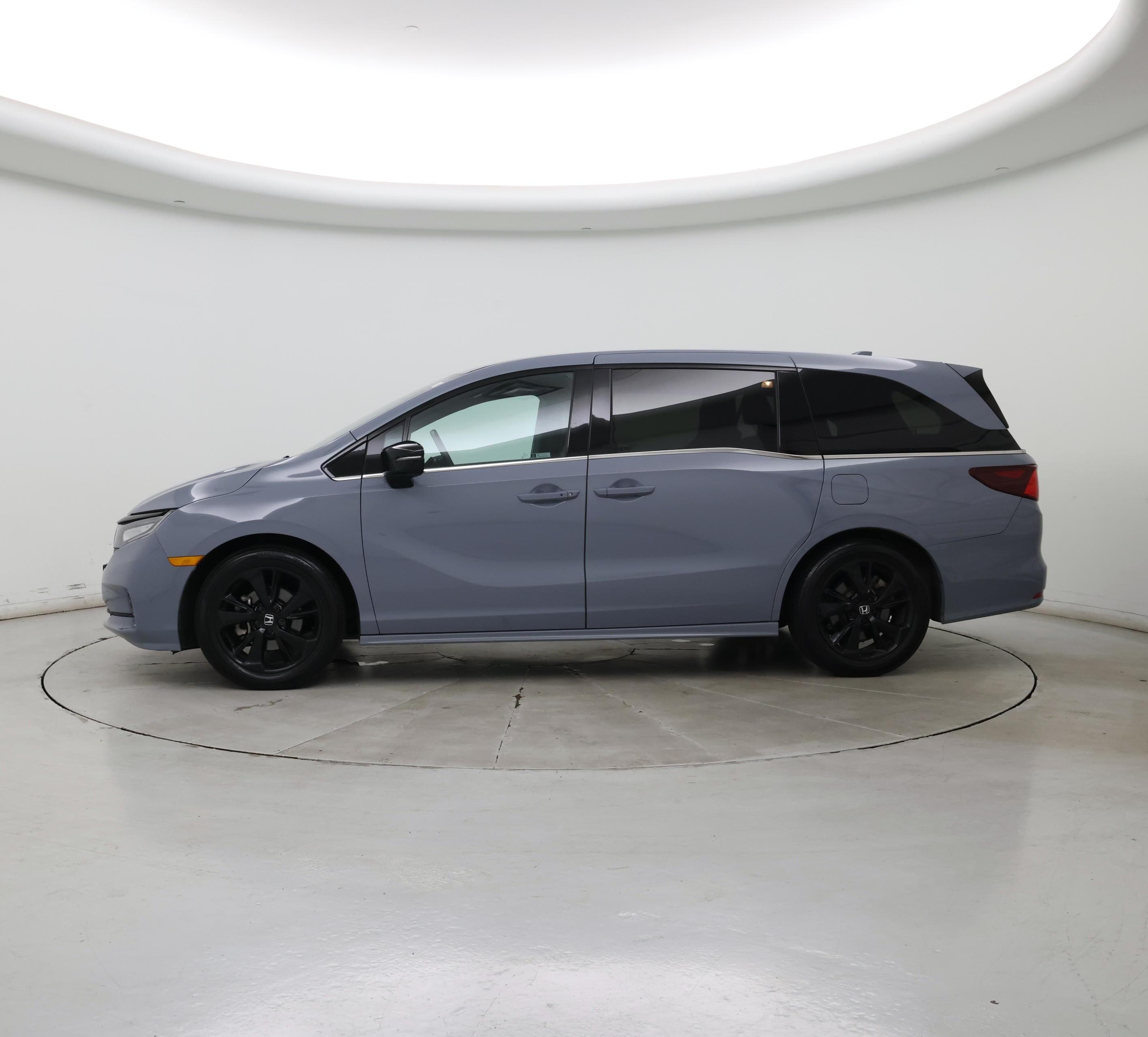 Thumbnail: 2024 Honda Odyssey - 3