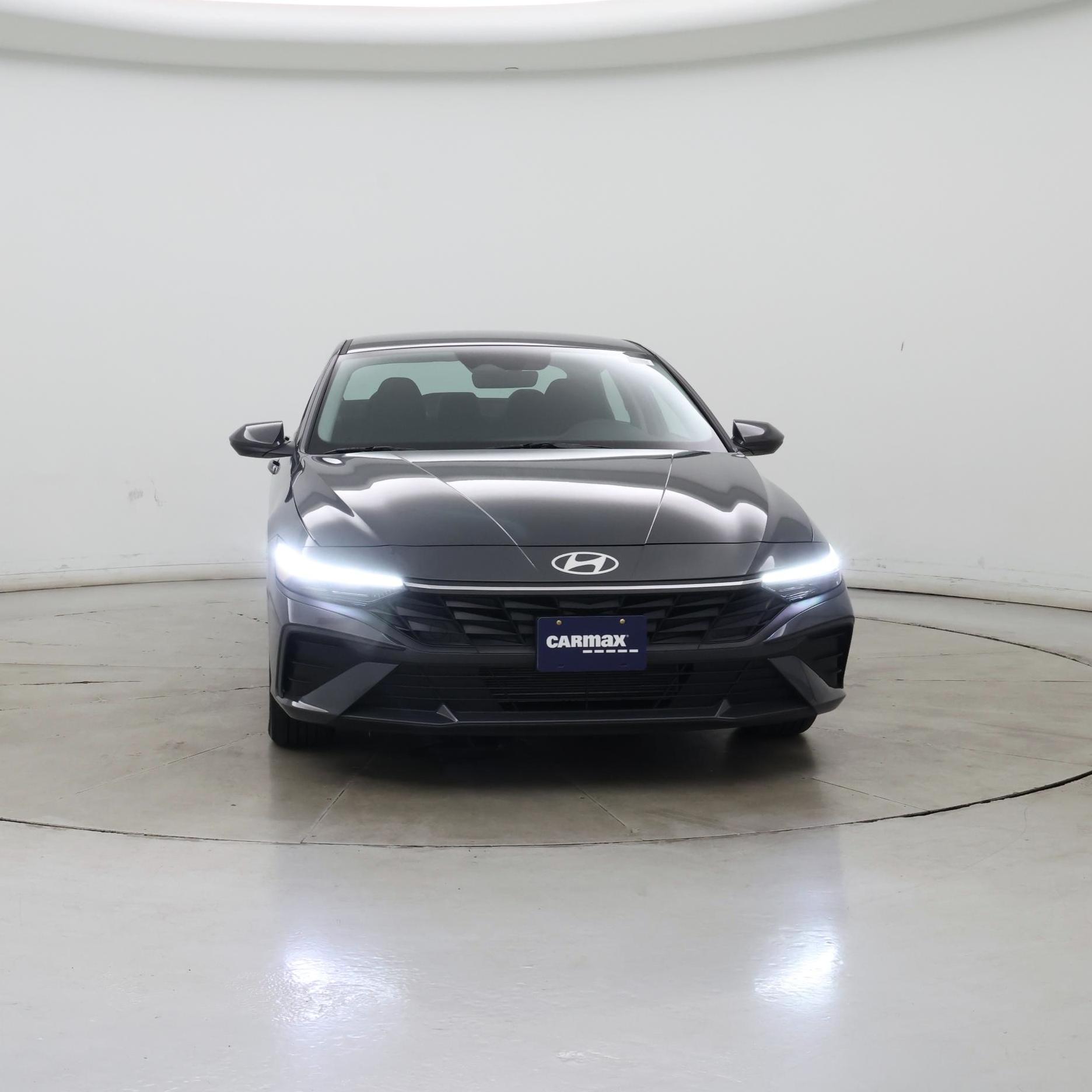 Thumbnail: 2024 Hyundai Elantra - 5