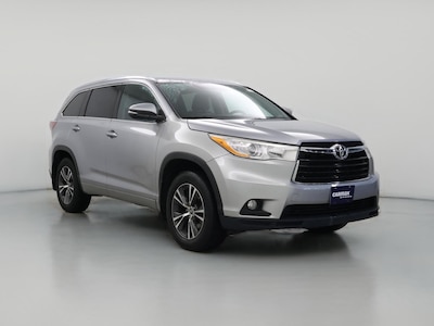 Silver 2016 Toyota Highlander XLE