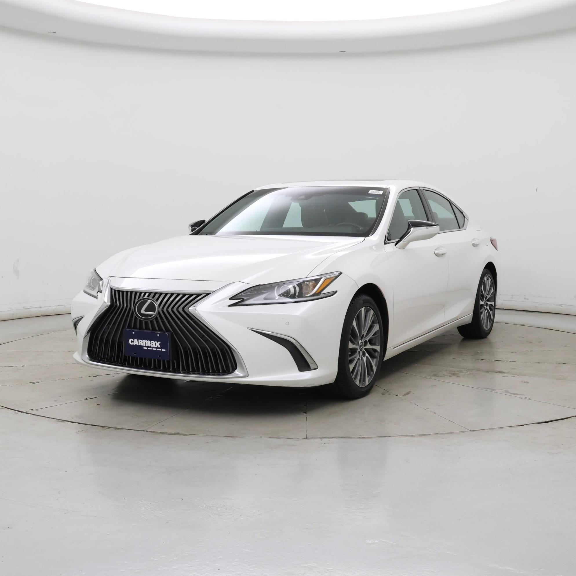 Thumbnail: 2021 Lexus ES - 4