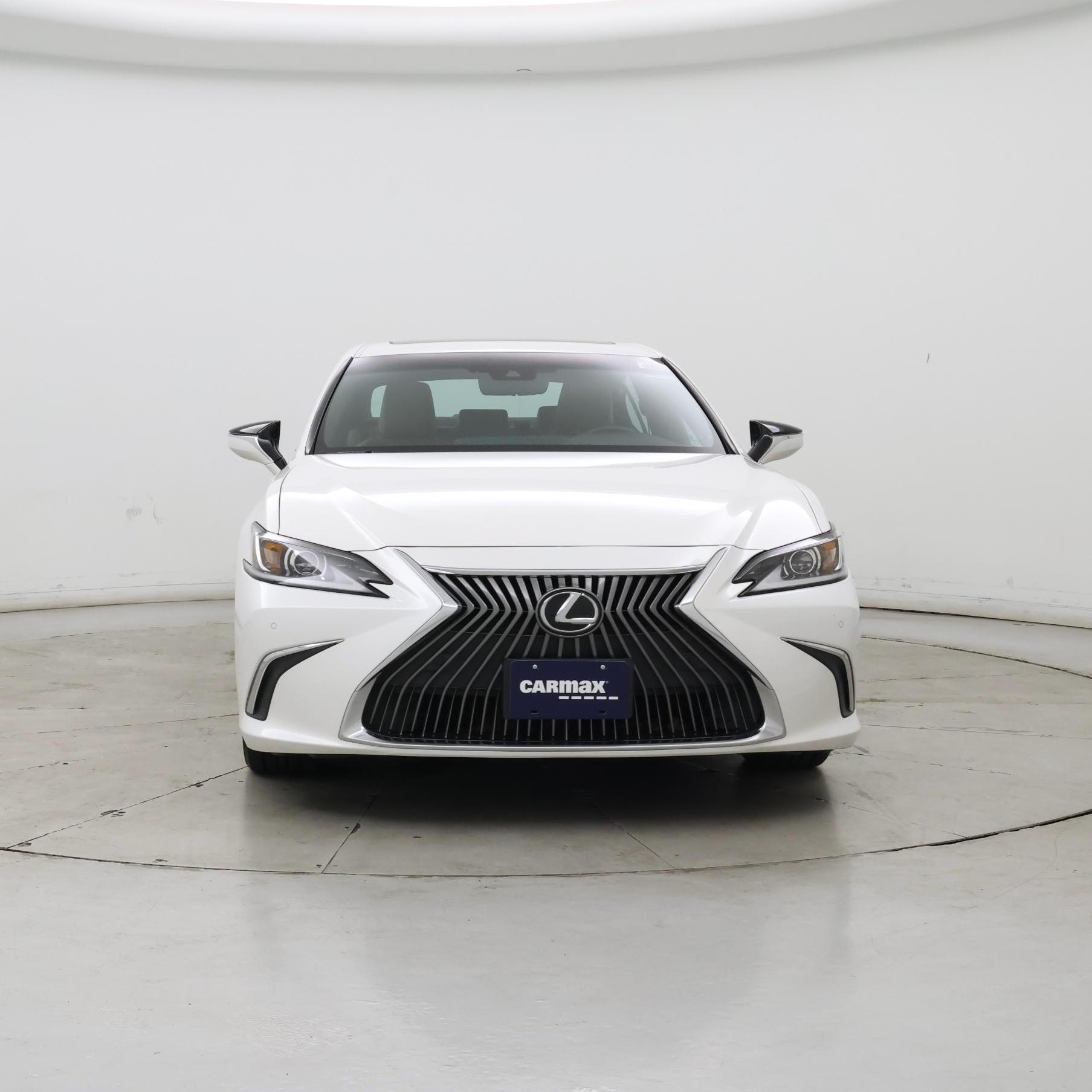 Thumbnail: 2021 Lexus ES - 5