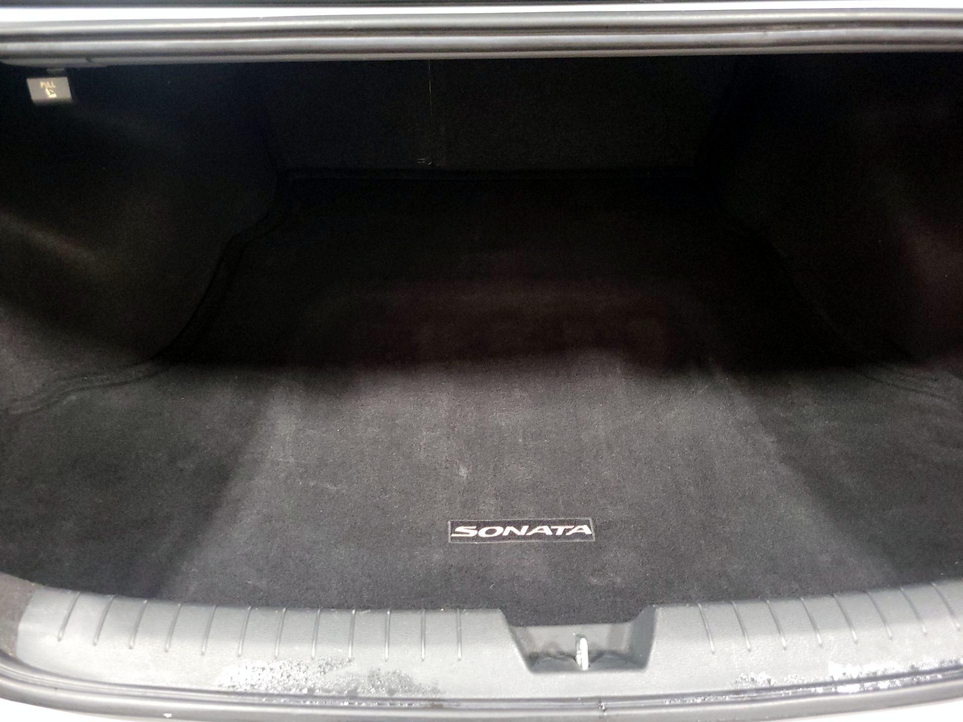 Thumbnail: 2016 Hyundai Sonata - 20
