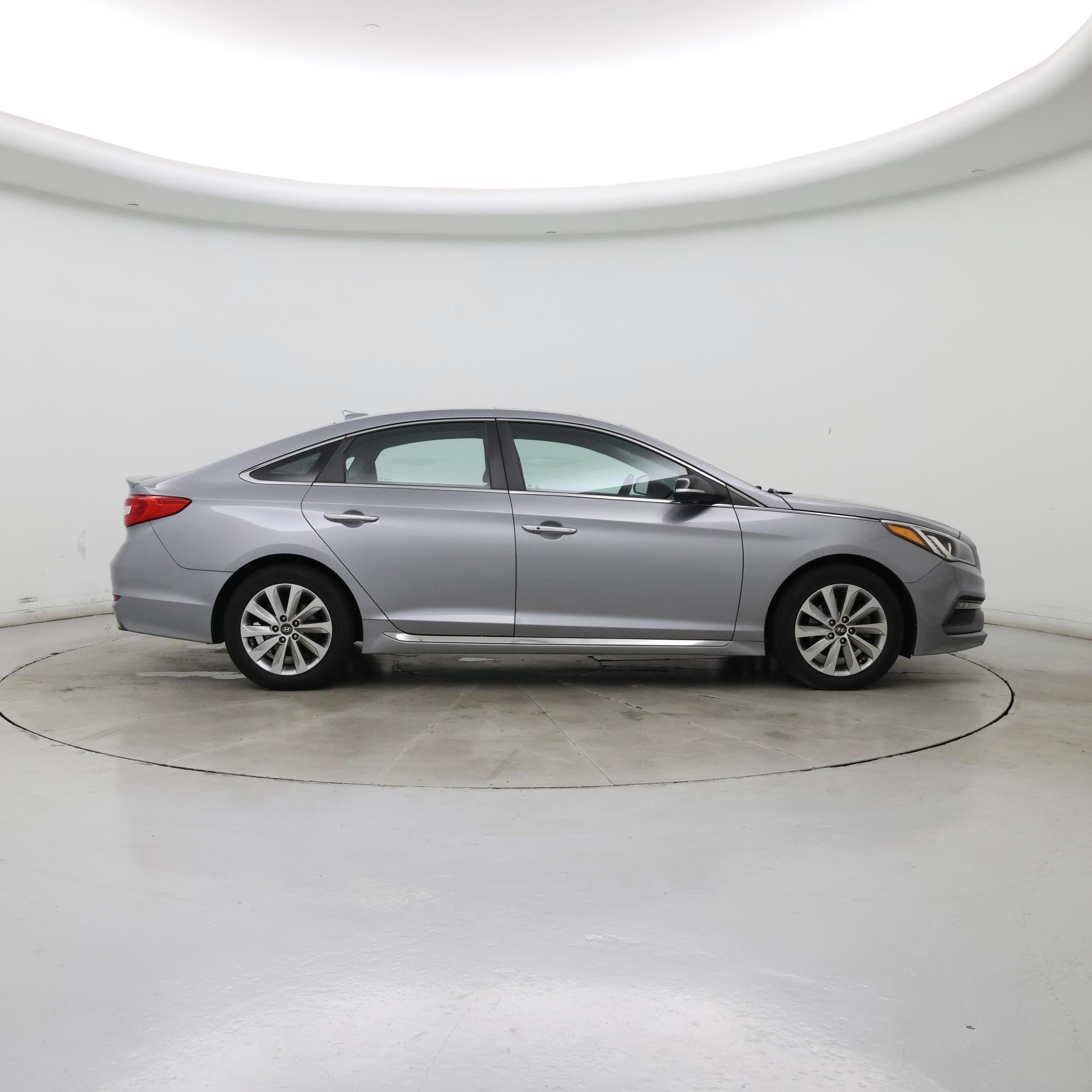Thumbnail: 2016 Hyundai Sonata - 7