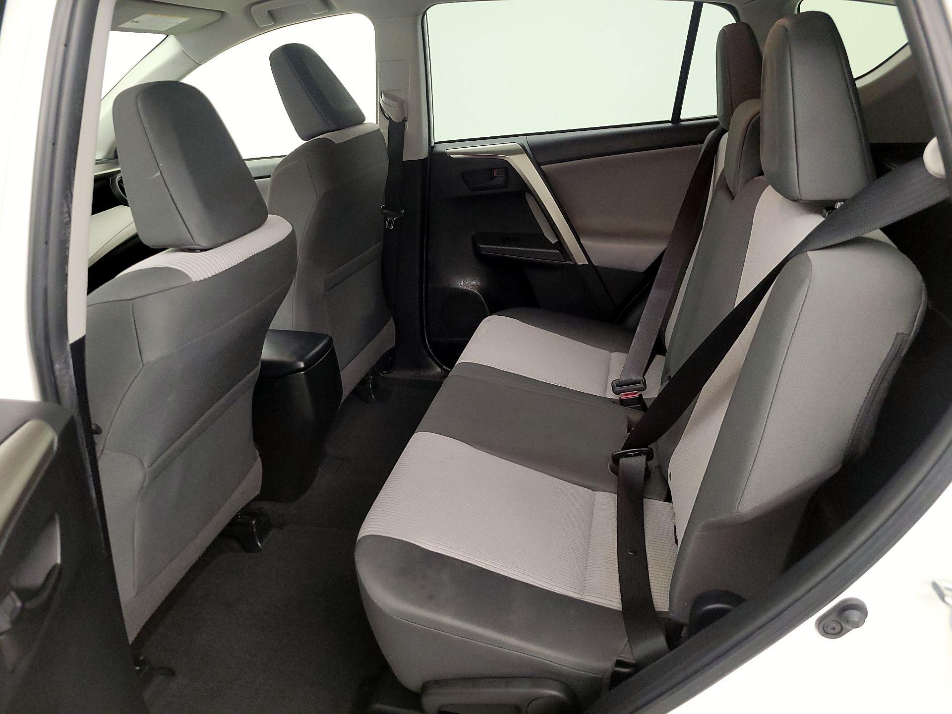 Thumbnail: 2014 Toyota RAV4 - 19