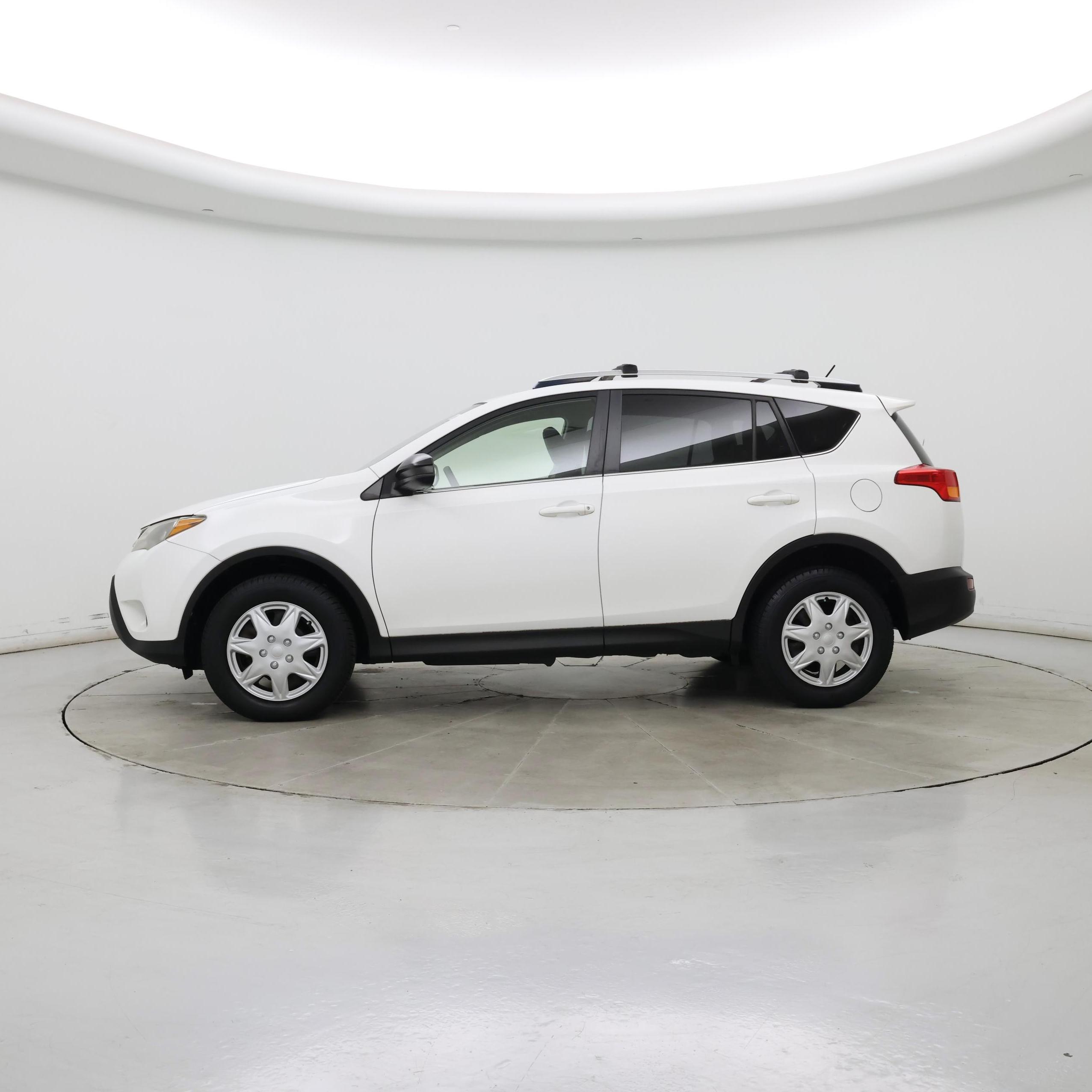 Thumbnail: 2014 Toyota RAV4 - 3
