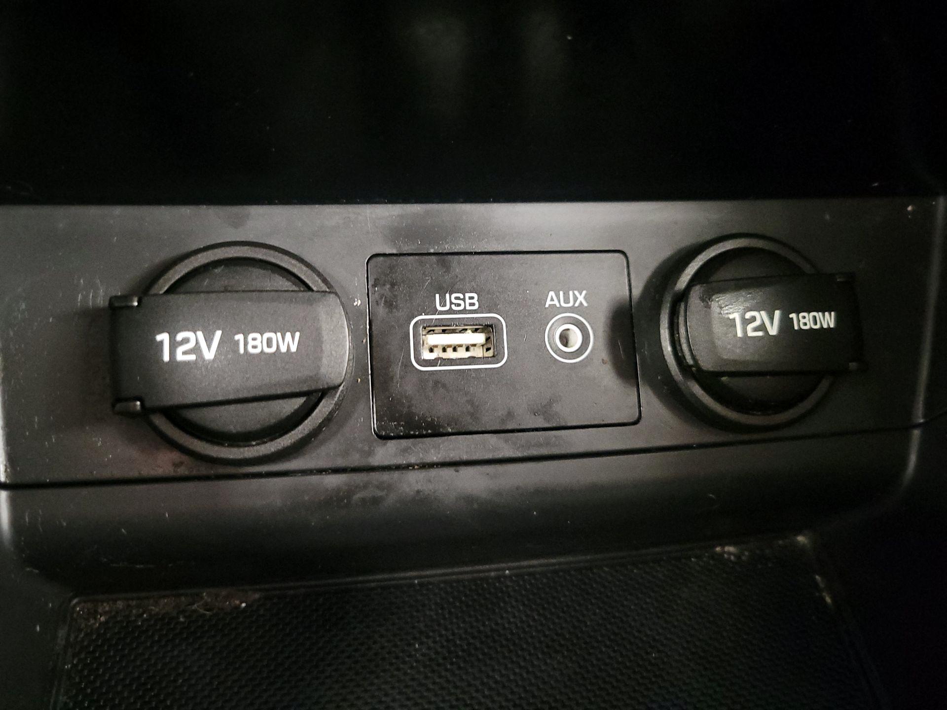Thumbnail: 2016 Hyundai Sonata - 18