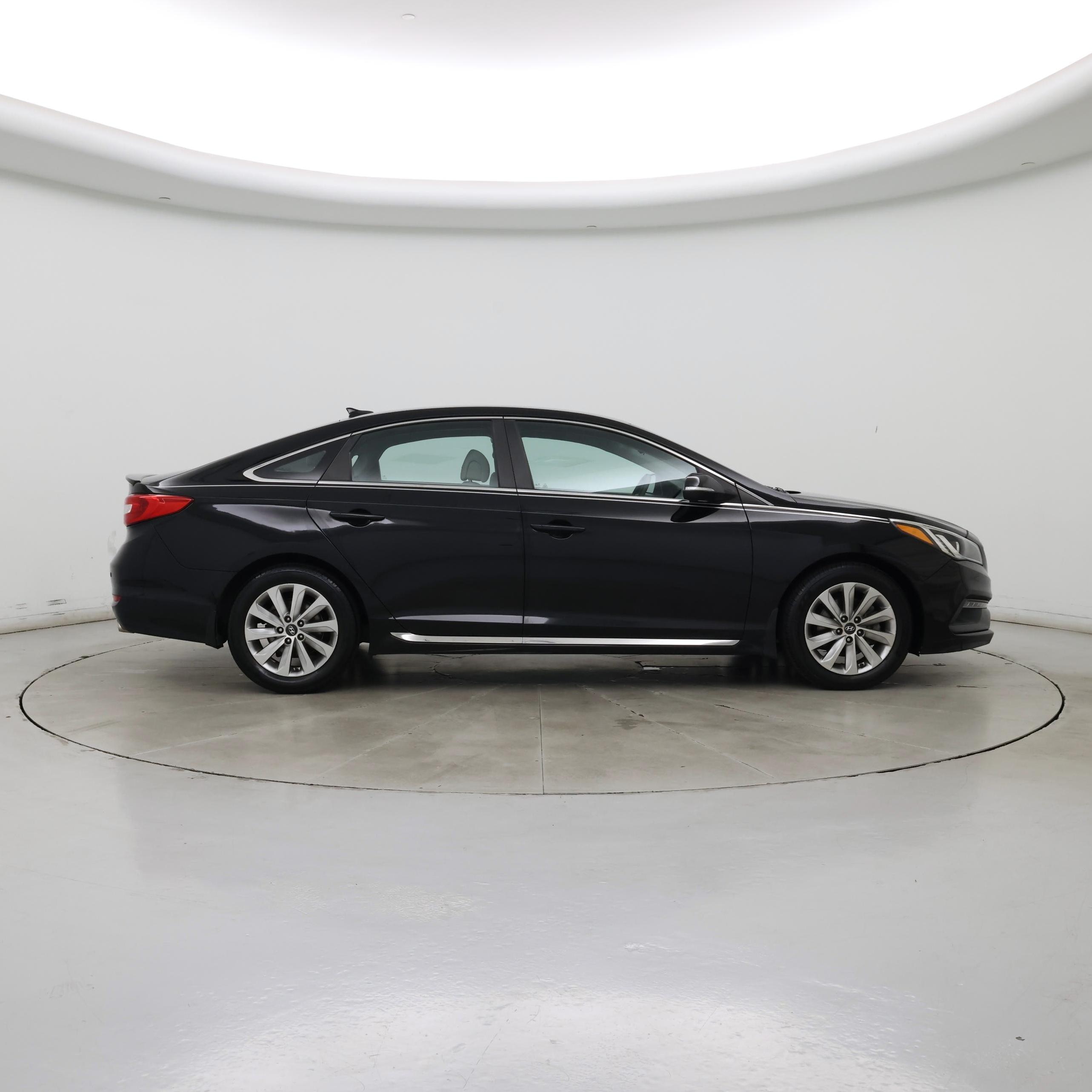 Thumbnail: 2016 Hyundai Sonata - 7