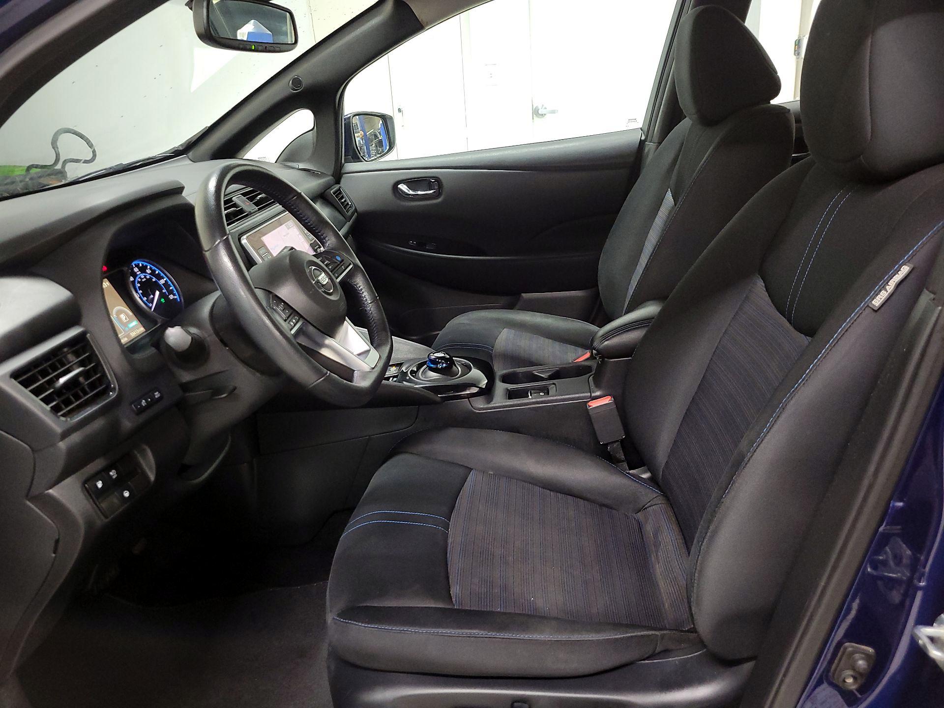 Thumbnail: 2019 Nissan Leaf - 11