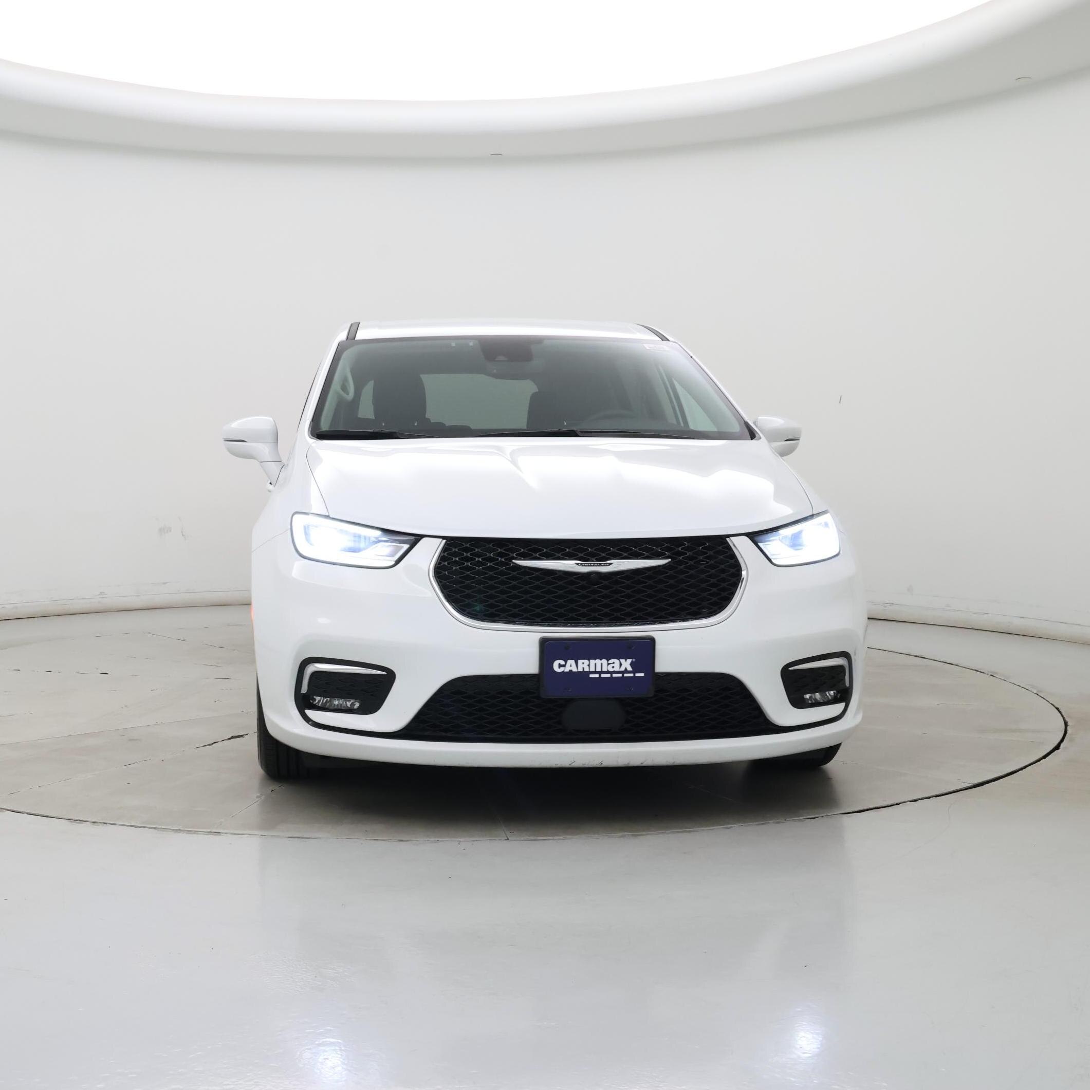 Thumbnail: 2022 Chrysler Pacifica - 5
