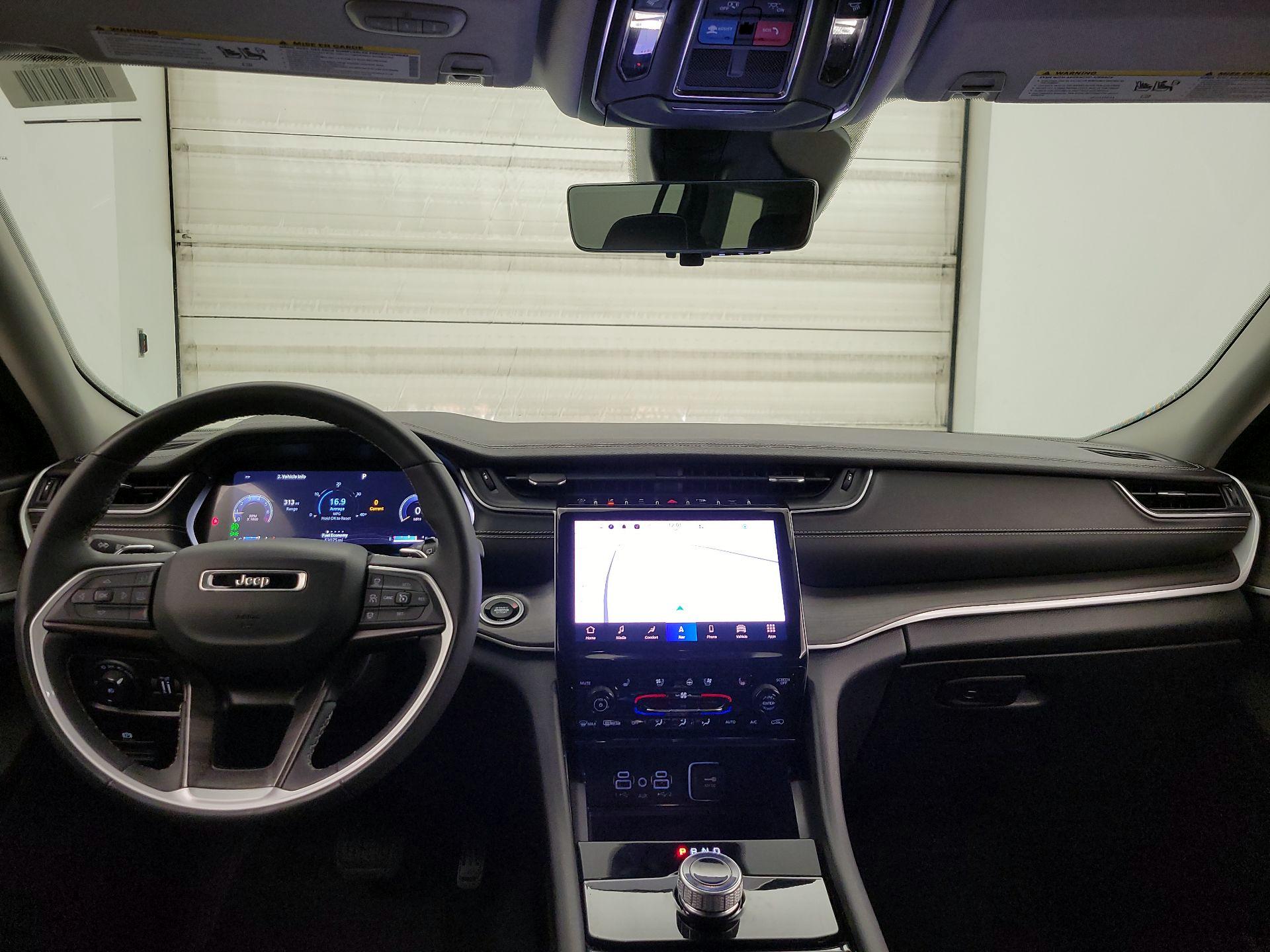 Thumbnail: 2023 Jeep Grand Cherokee L - 9