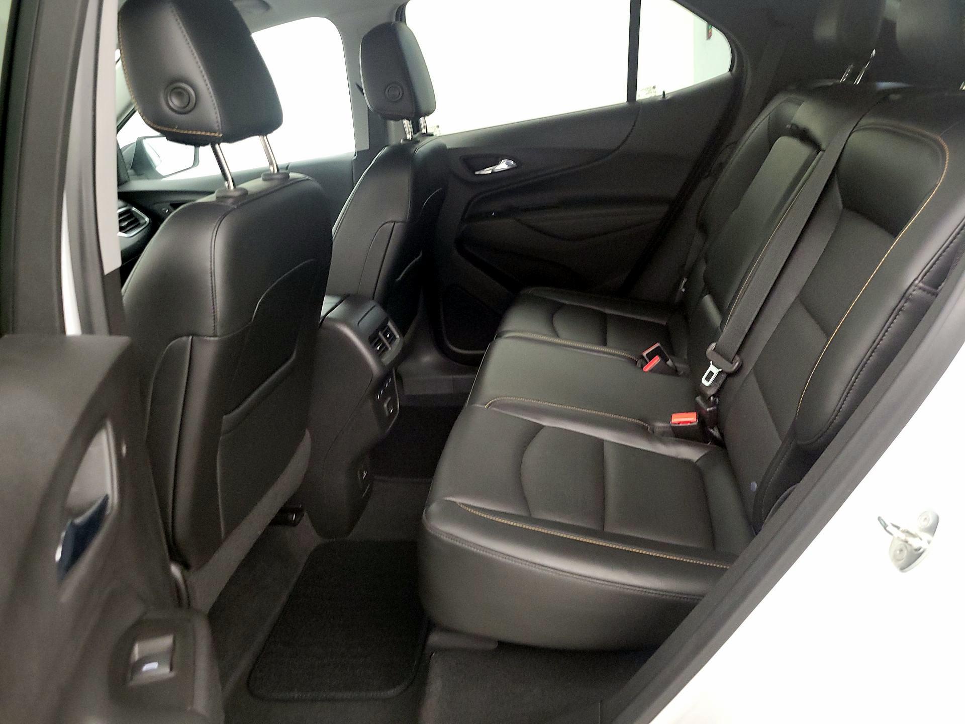 Thumbnail: 2020 Chevrolet Equinox - 18