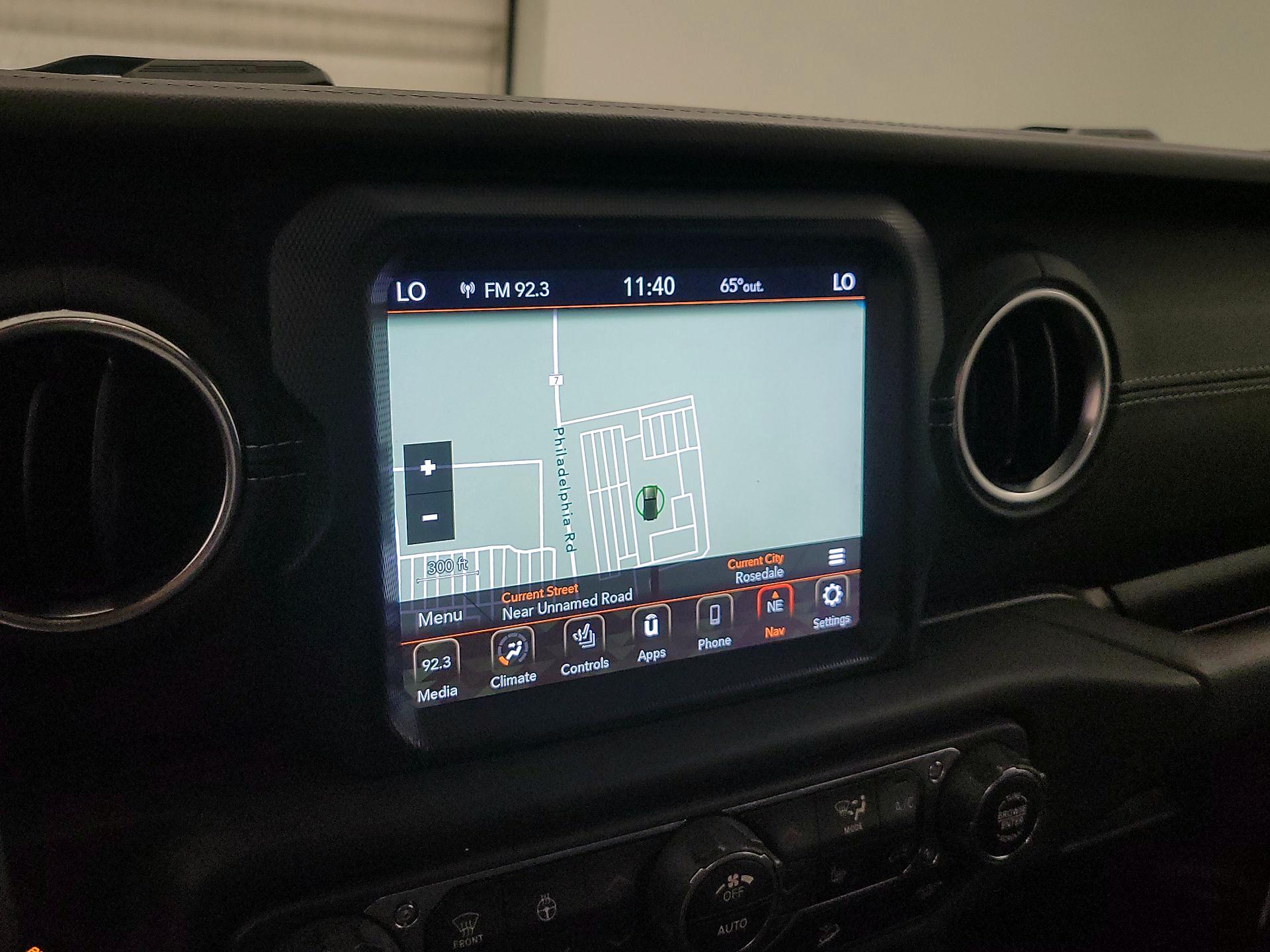 Thumbnail: 2020 Jeep Wrangler - 14