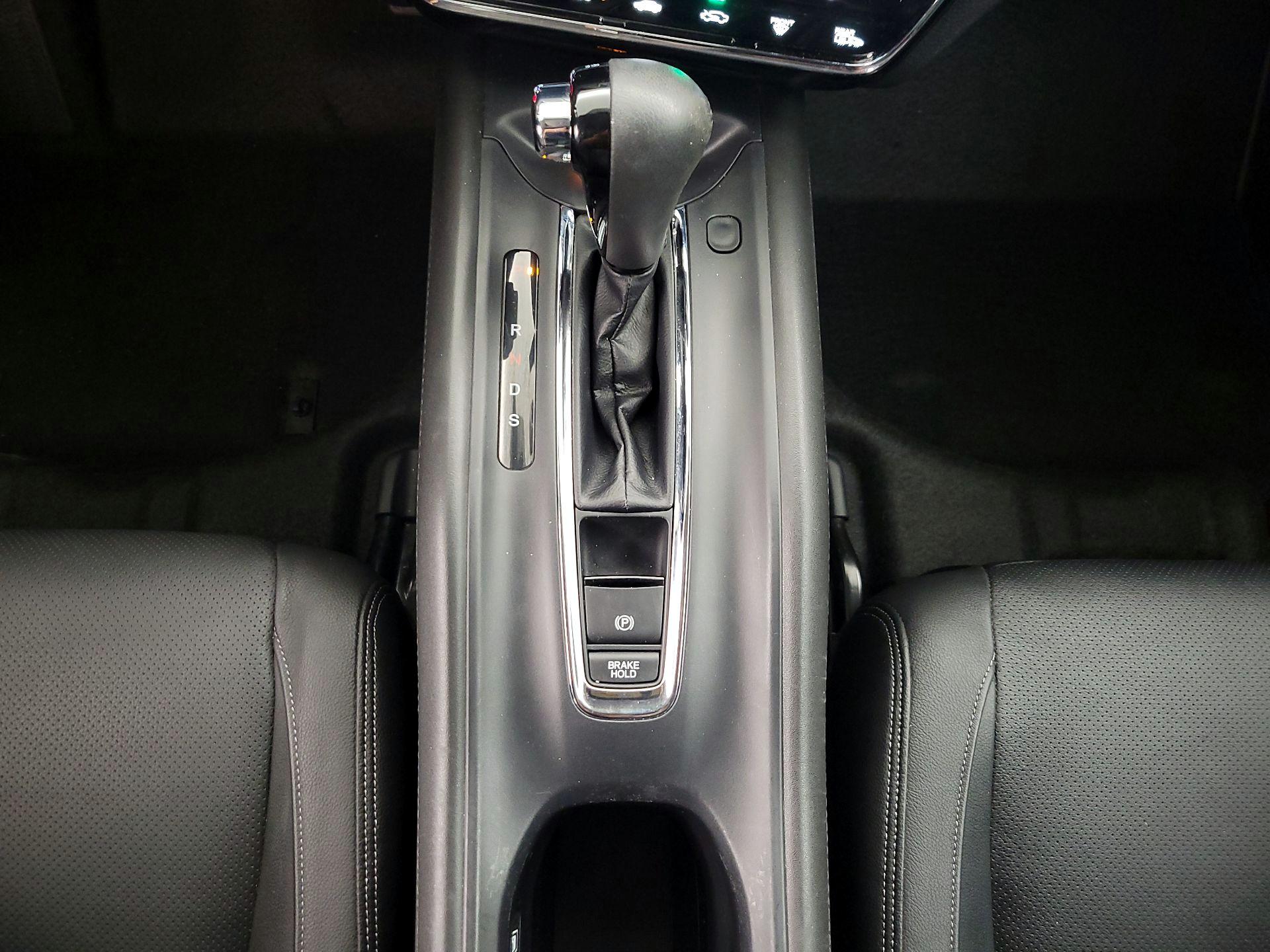 Thumbnail: 2022 Honda HR-V - 17