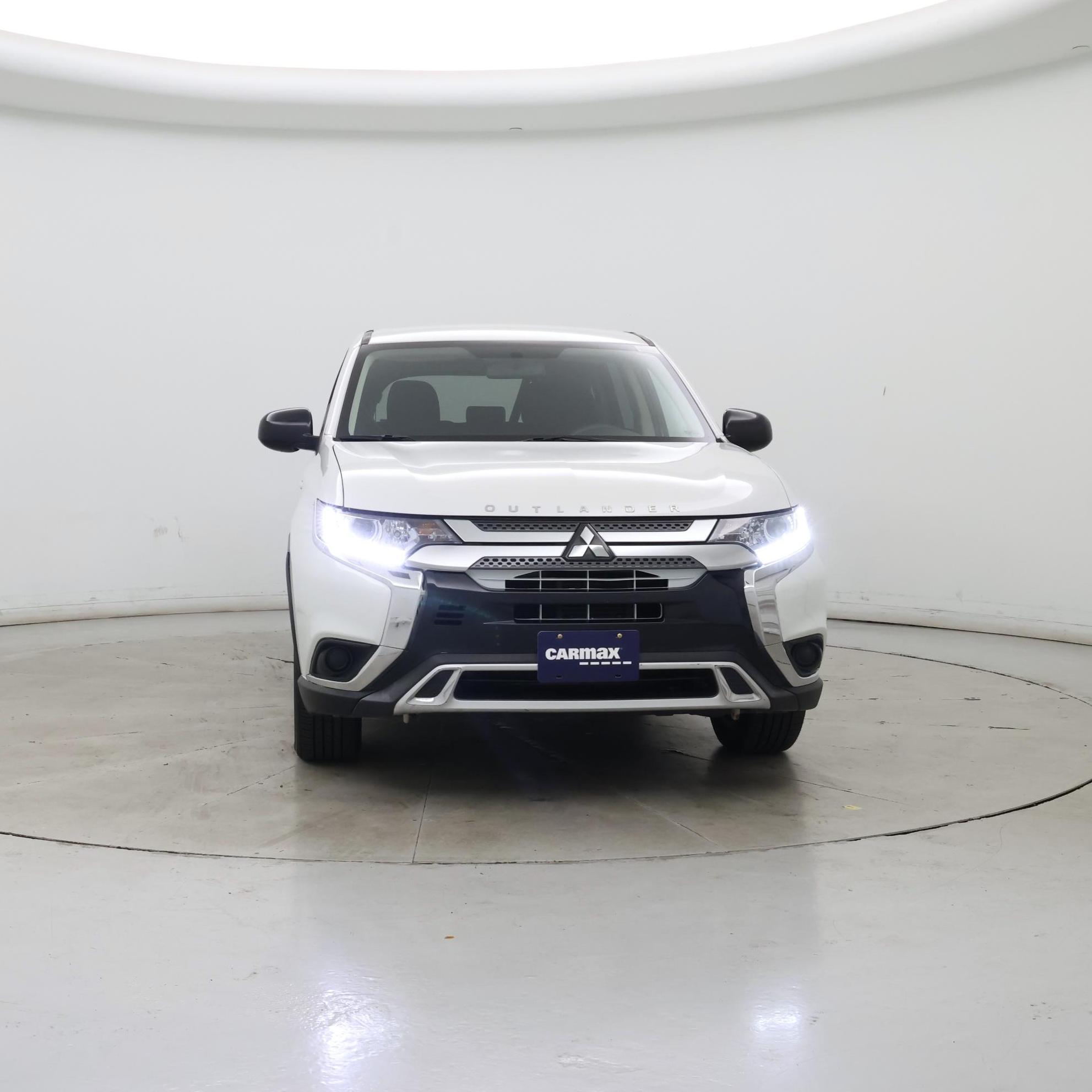 Thumbnail: 2020 Mitsubishi Outlander - 5