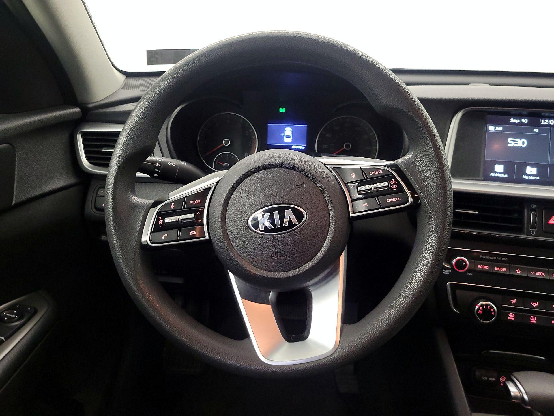Thumbnail: 2020 Kia Optima - 10