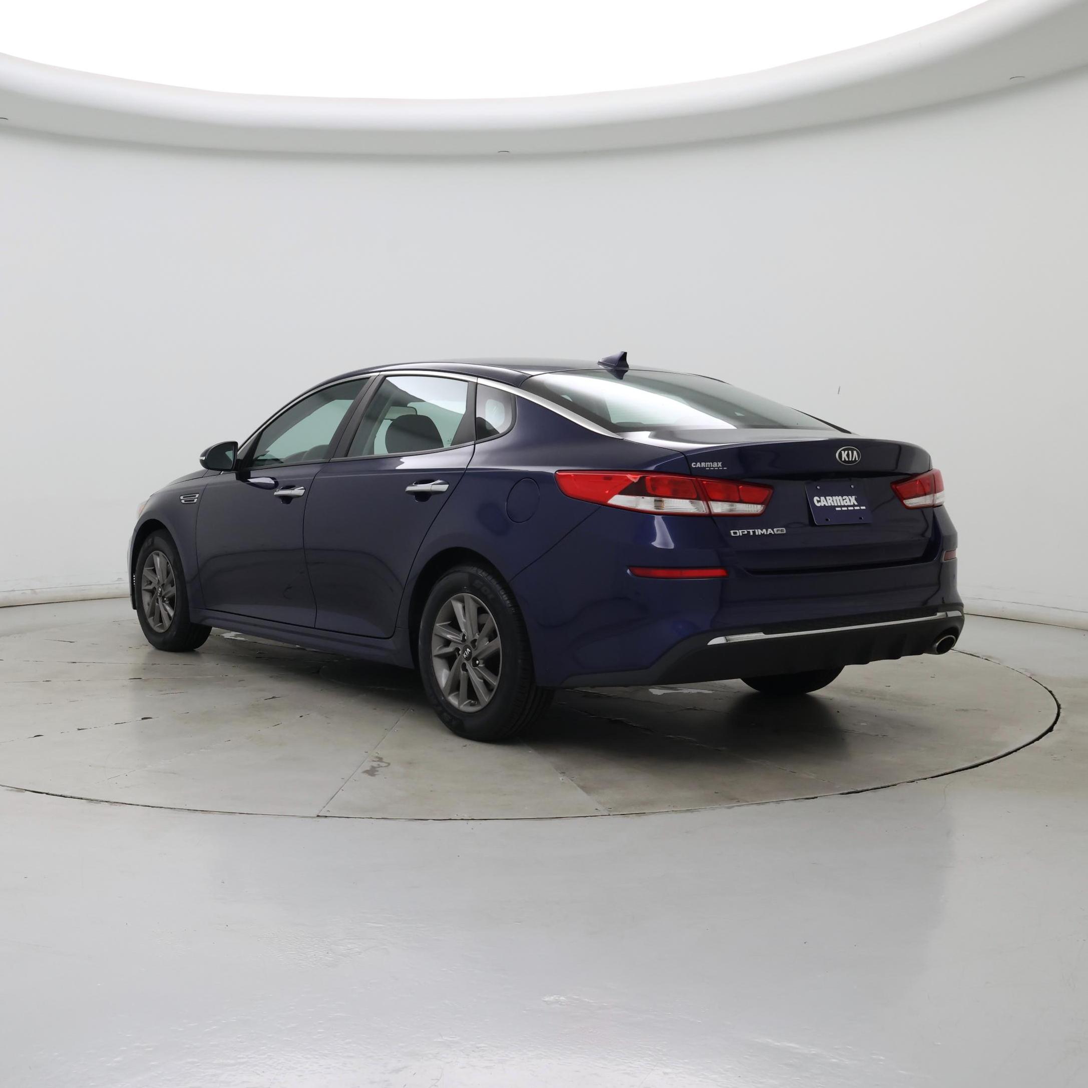 Thumbnail: 2020 Kia Optima - 2