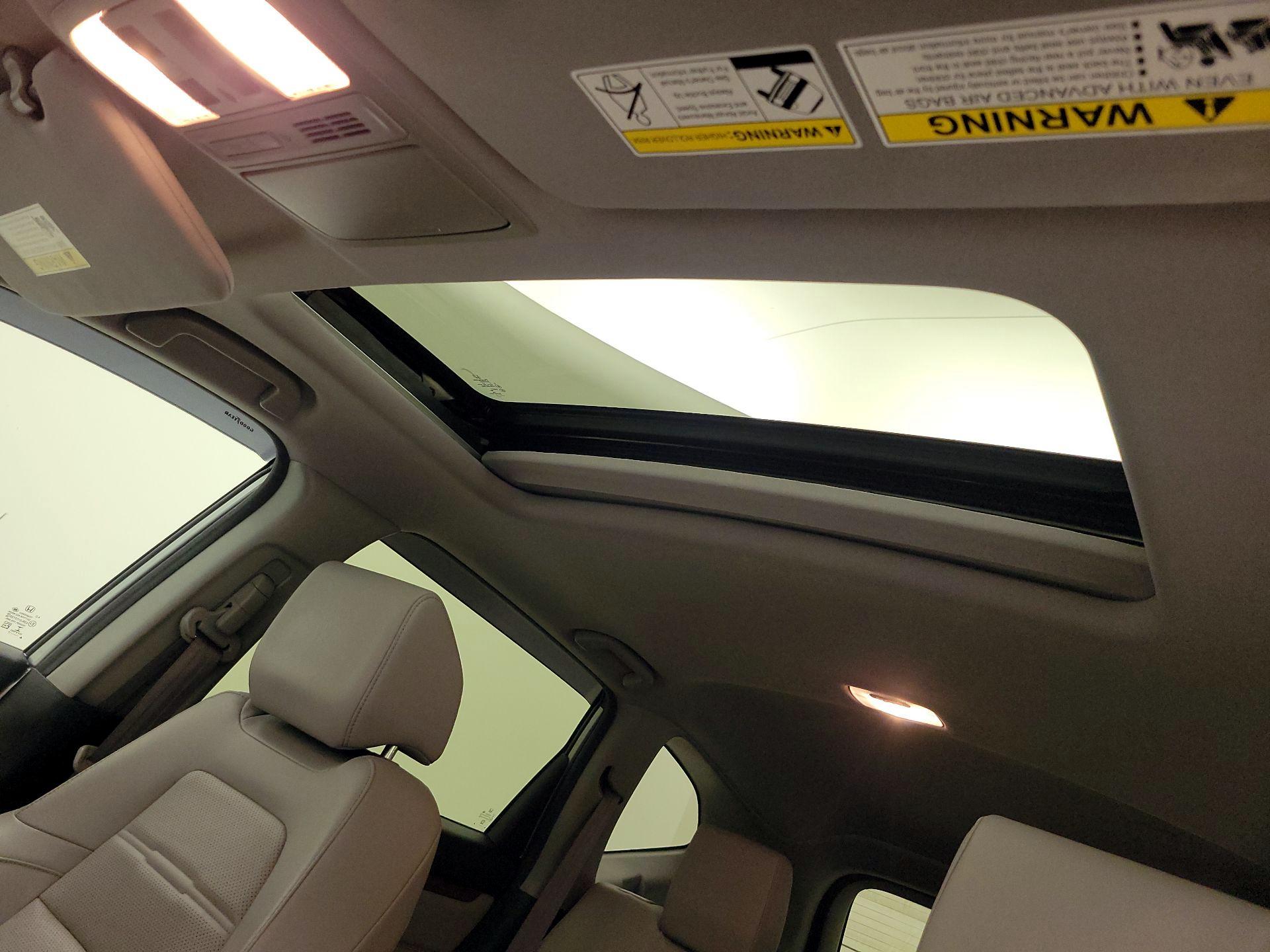 Thumbnail: 2017 Honda CR-V - 19