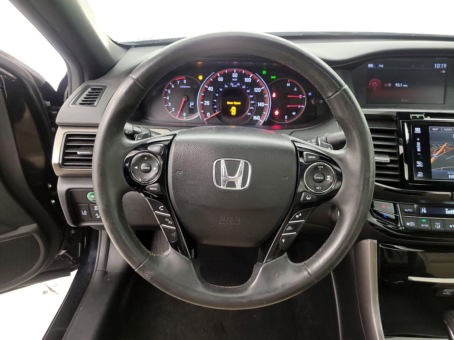 Thumbnail: 2017 Honda Accord - 10