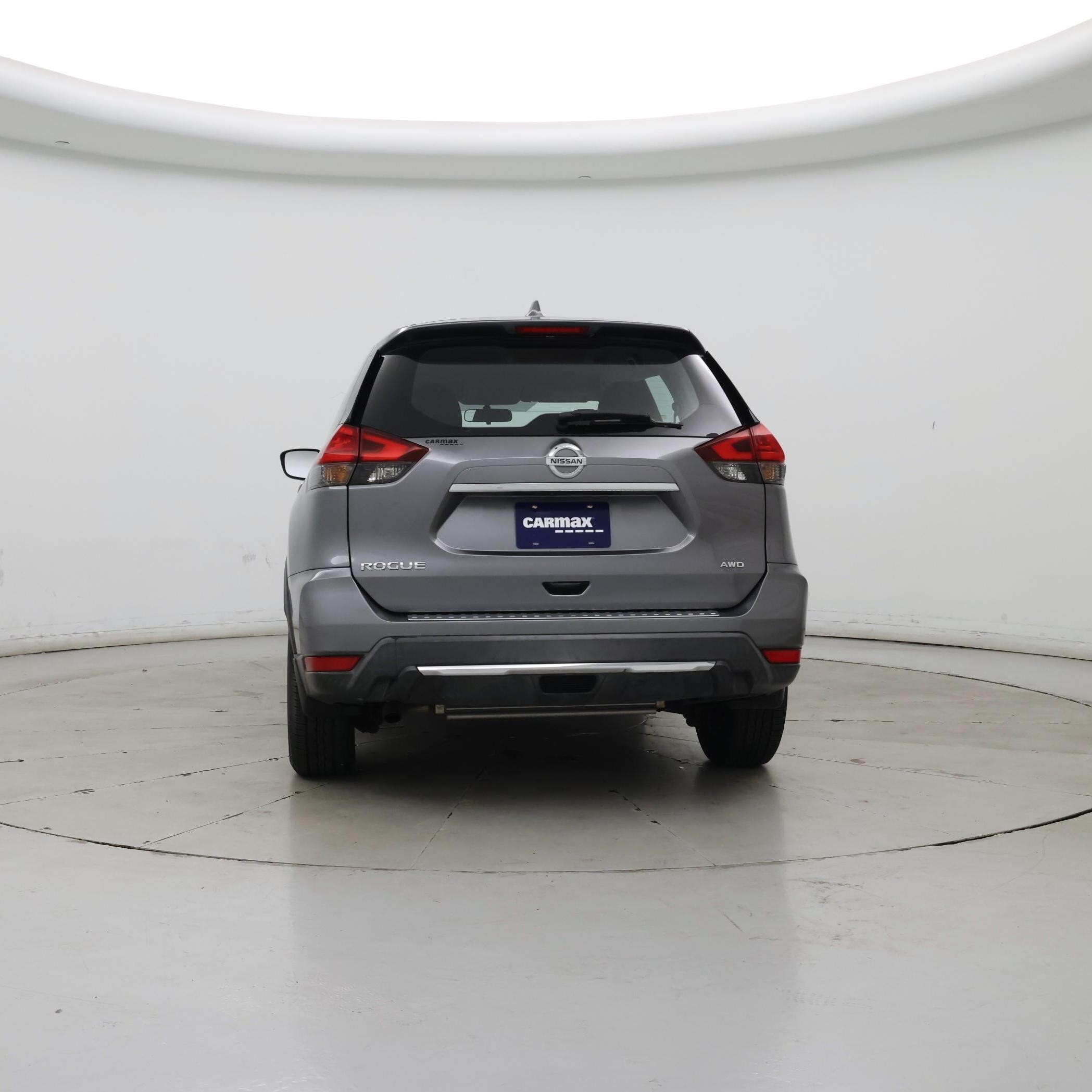 Thumbnail: 2017 Nissan Rogue - 6