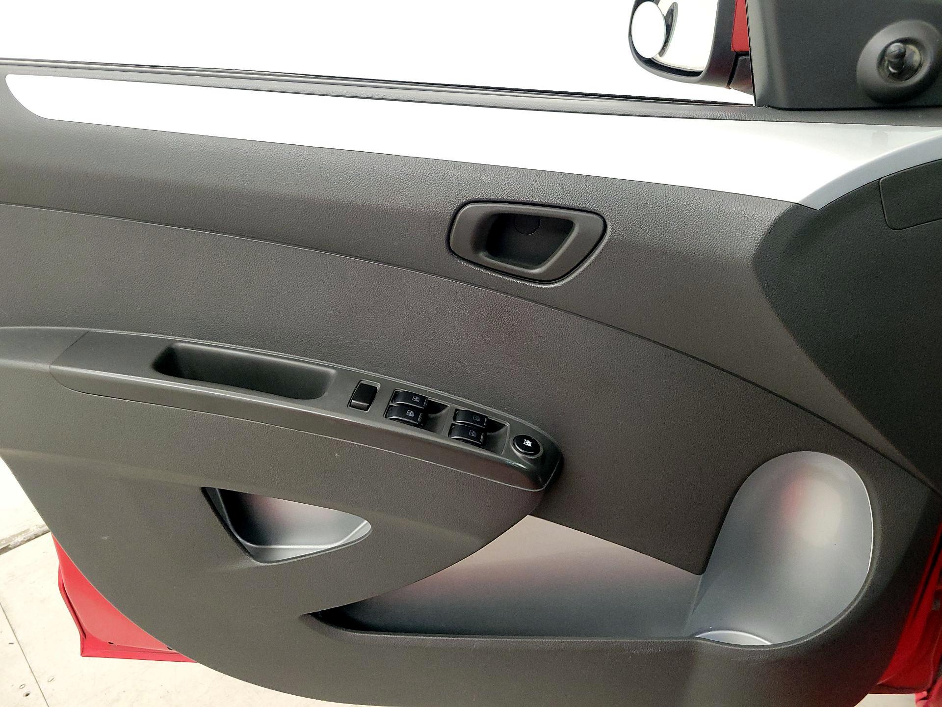 Thumbnail: 2014 Chevrolet Spark - 12