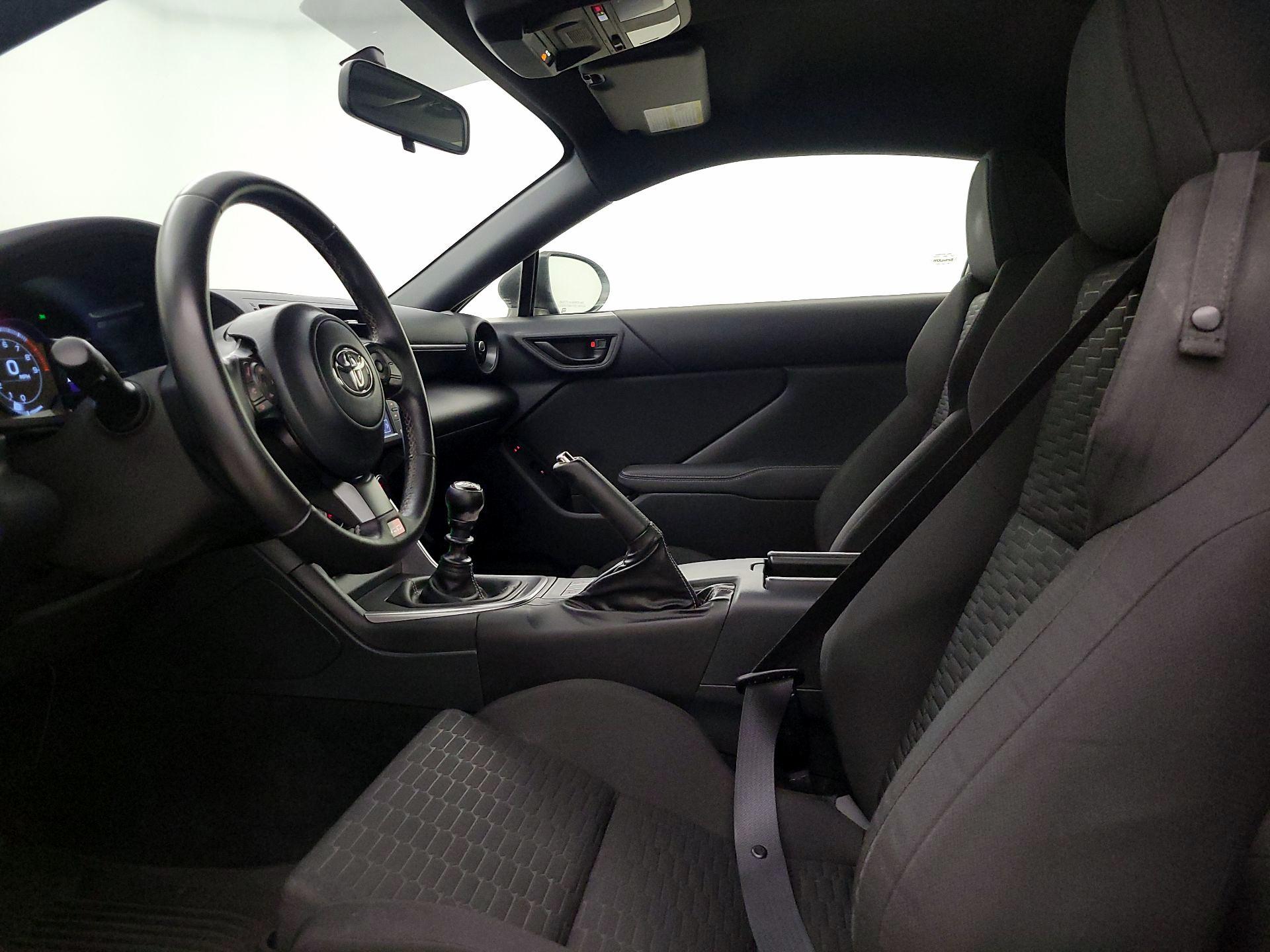 Thumbnail: 2022 Toyota GR86 - 11