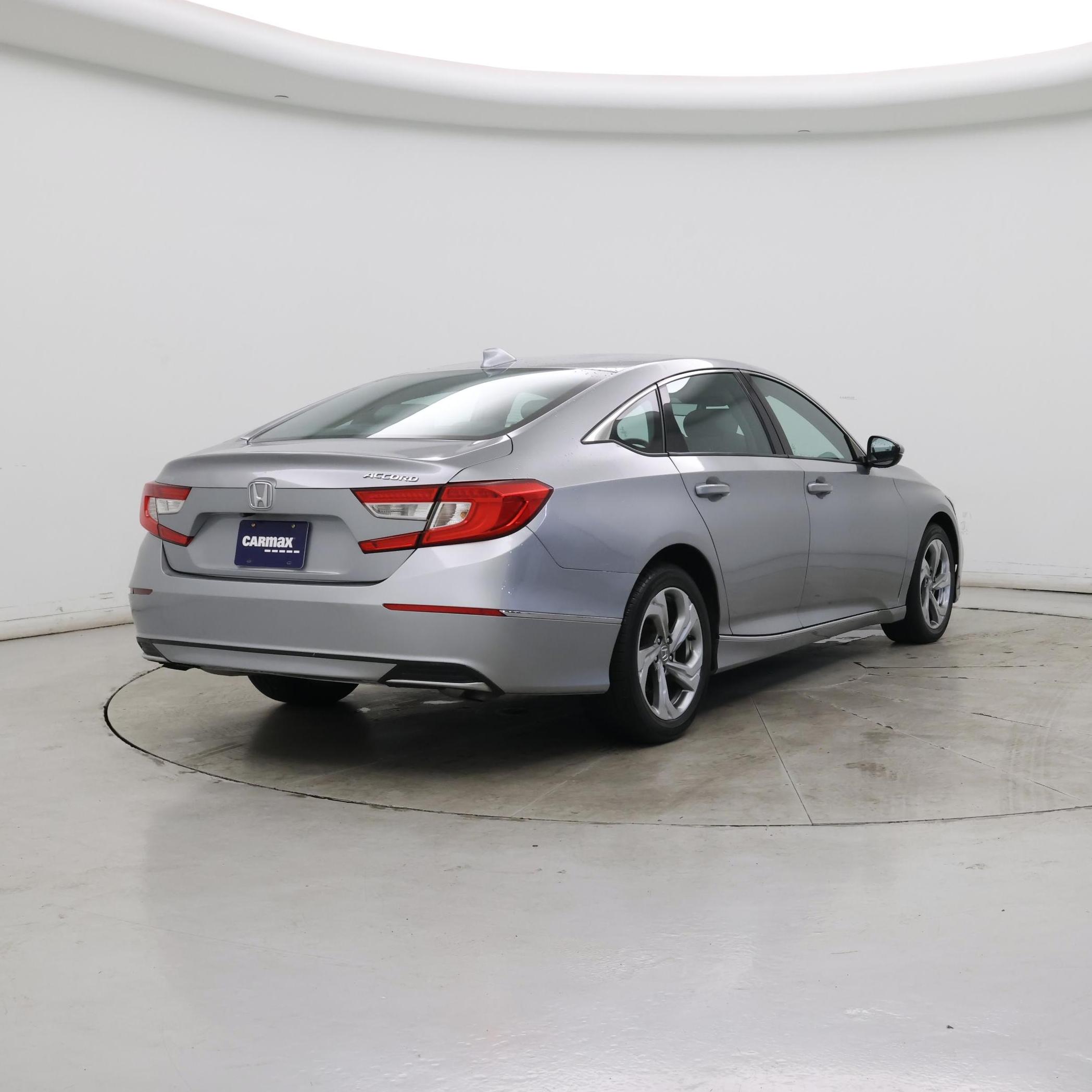 Thumbnail: 2018 Honda Accord - 8