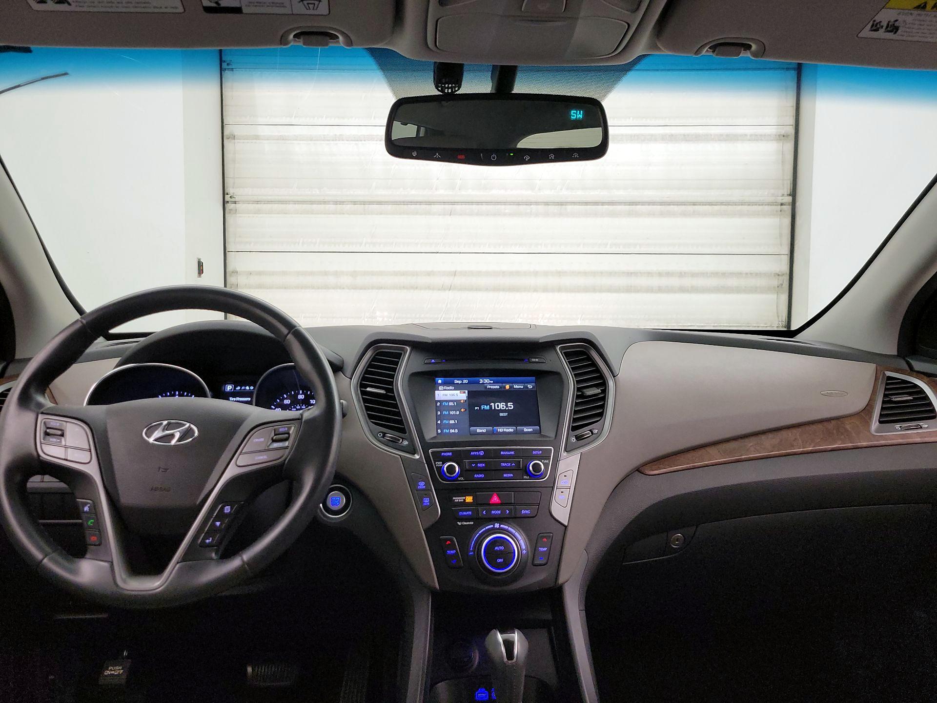 Thumbnail: 2018 Hyundai Santa Fe - 9