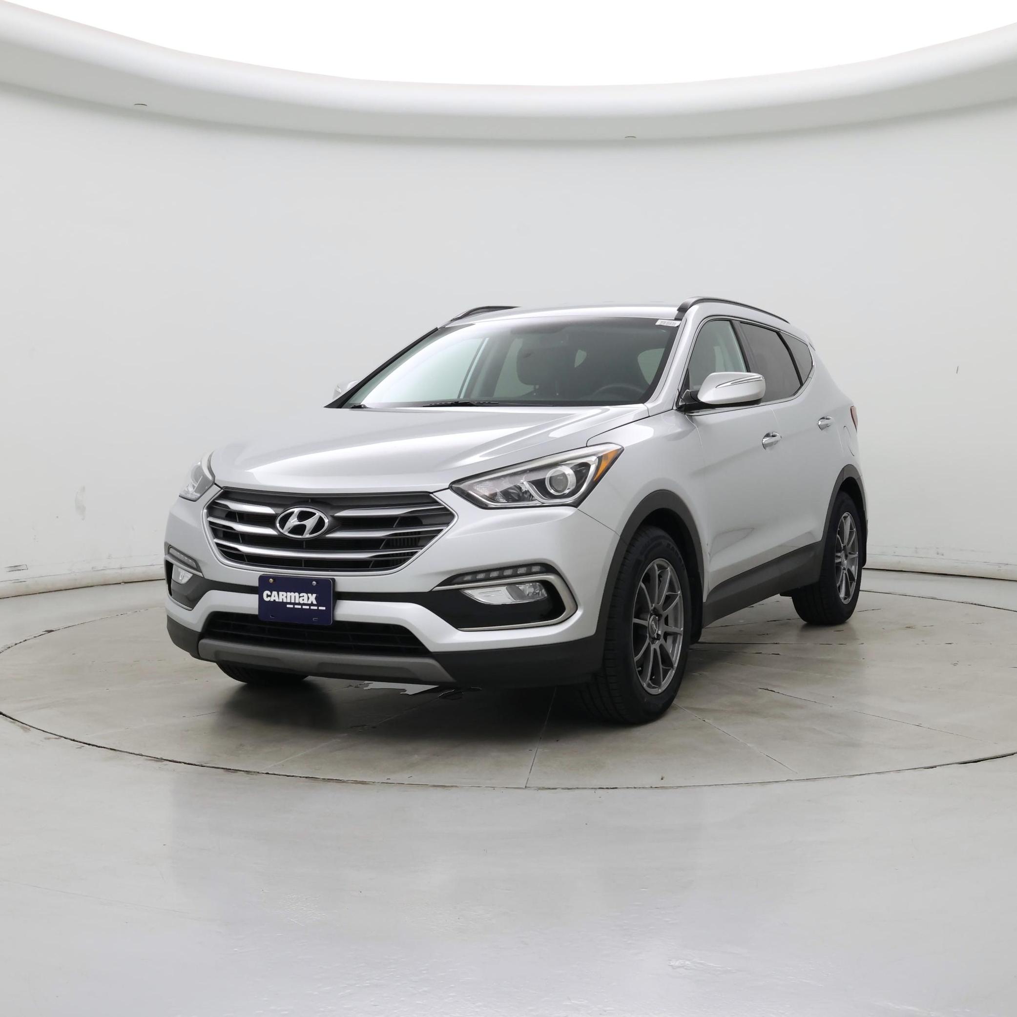 Thumbnail: 2018 Hyundai Santa Fe - 4