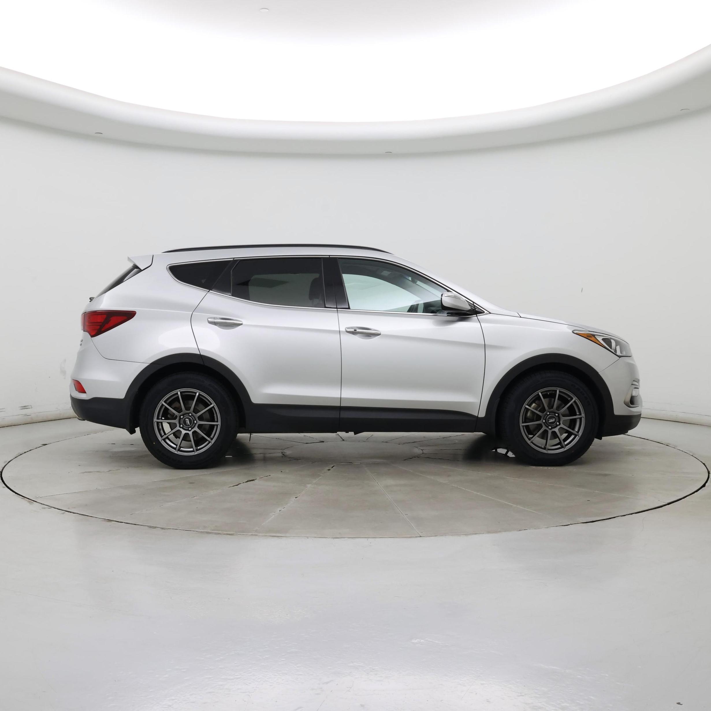 Thumbnail: 2018 Hyundai Santa Fe - 7