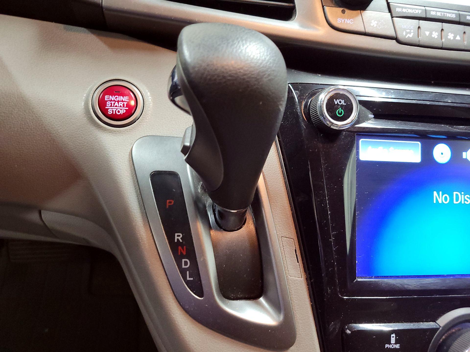 Thumbnail: 2016 Honda Odyssey - 17